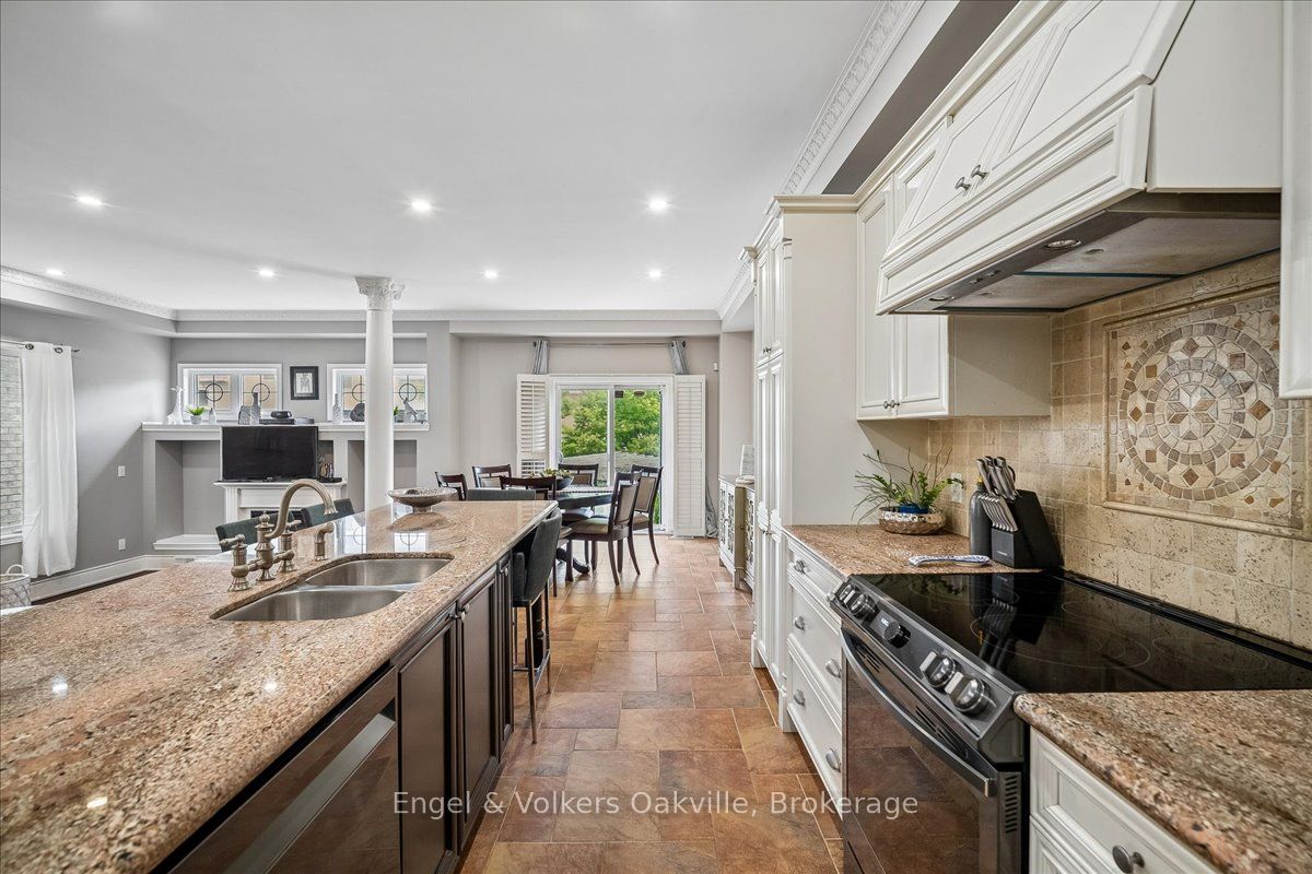 5113 Celebration Drive