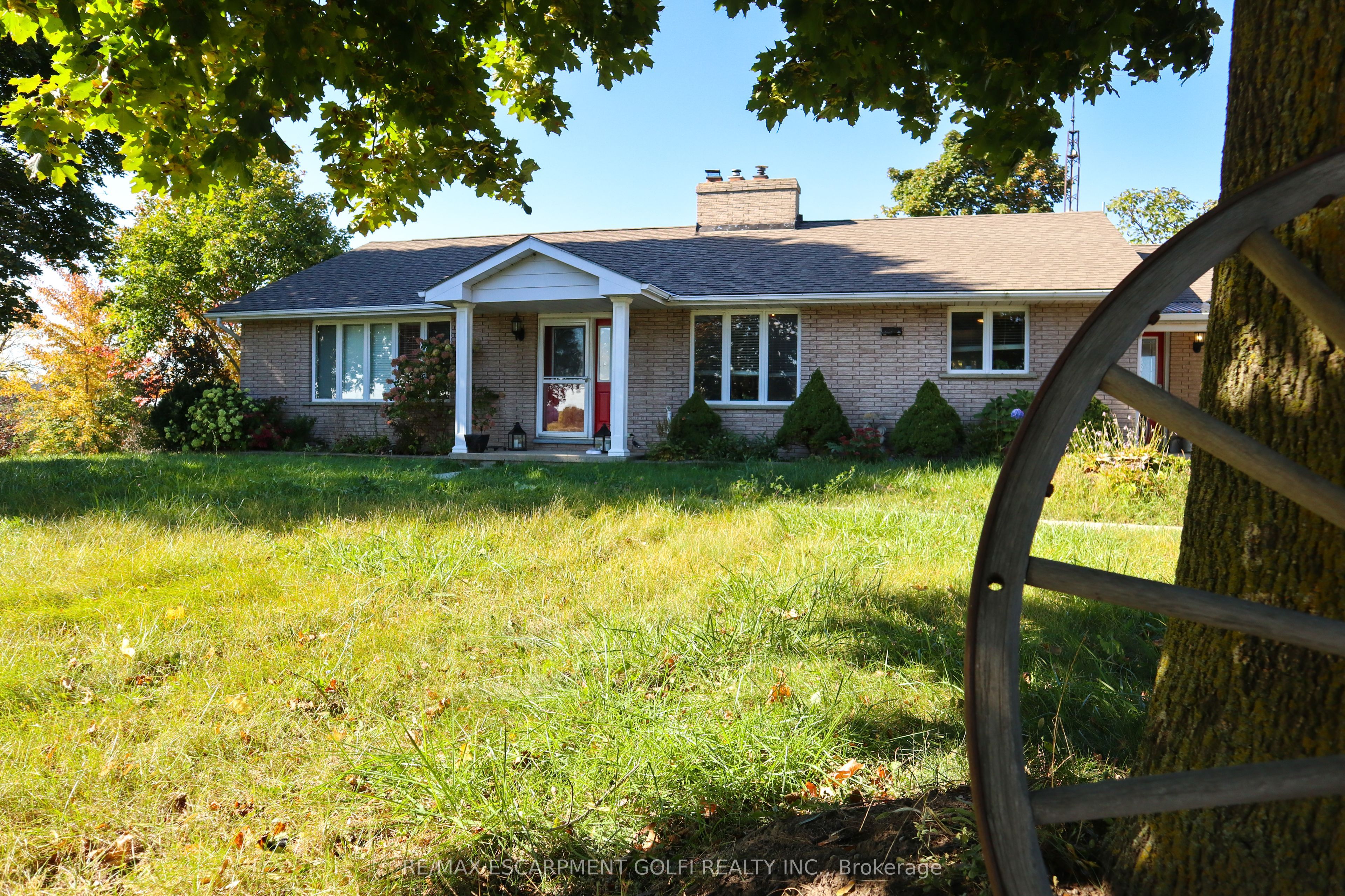 17 Cemetery Road