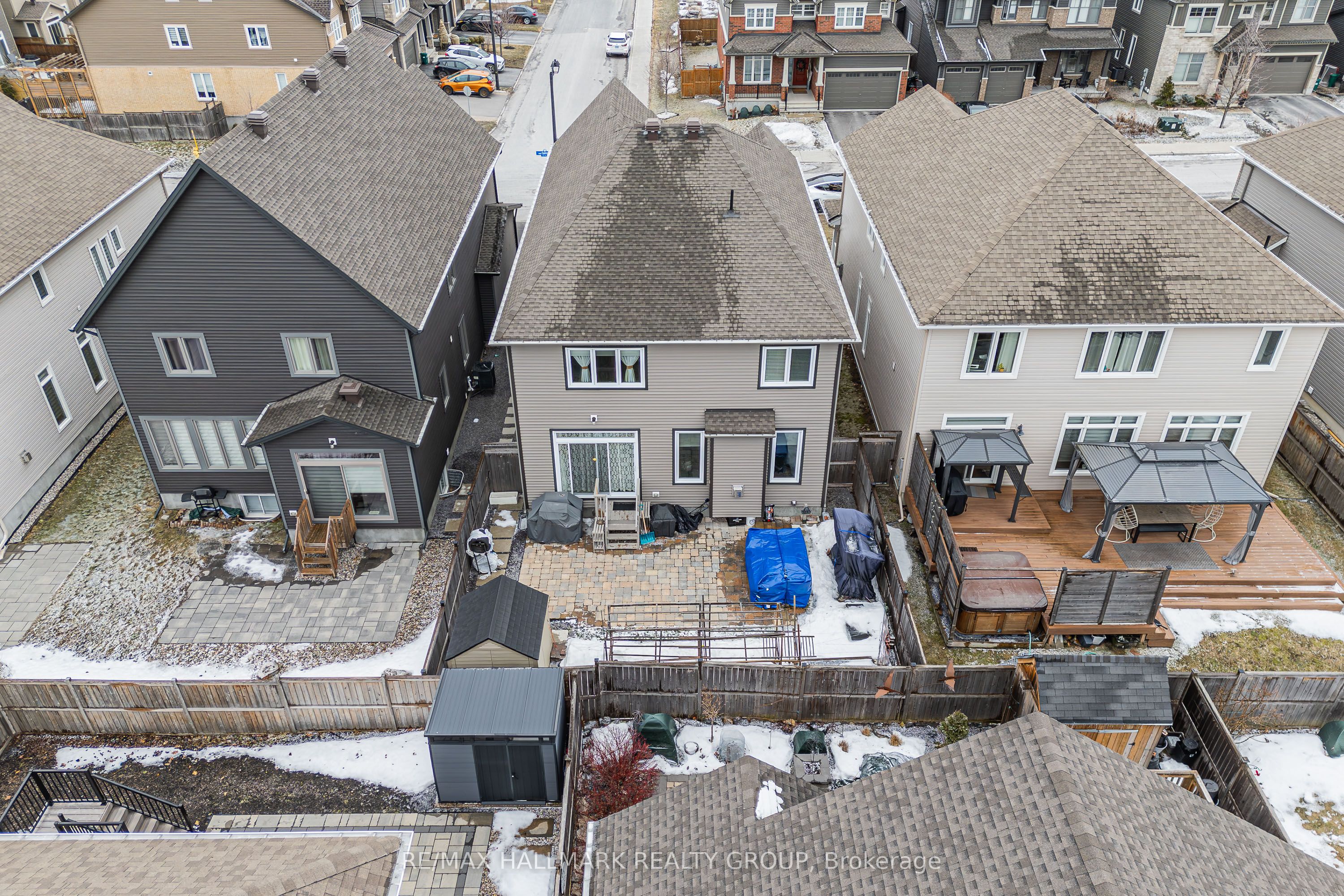 43 Cento Way