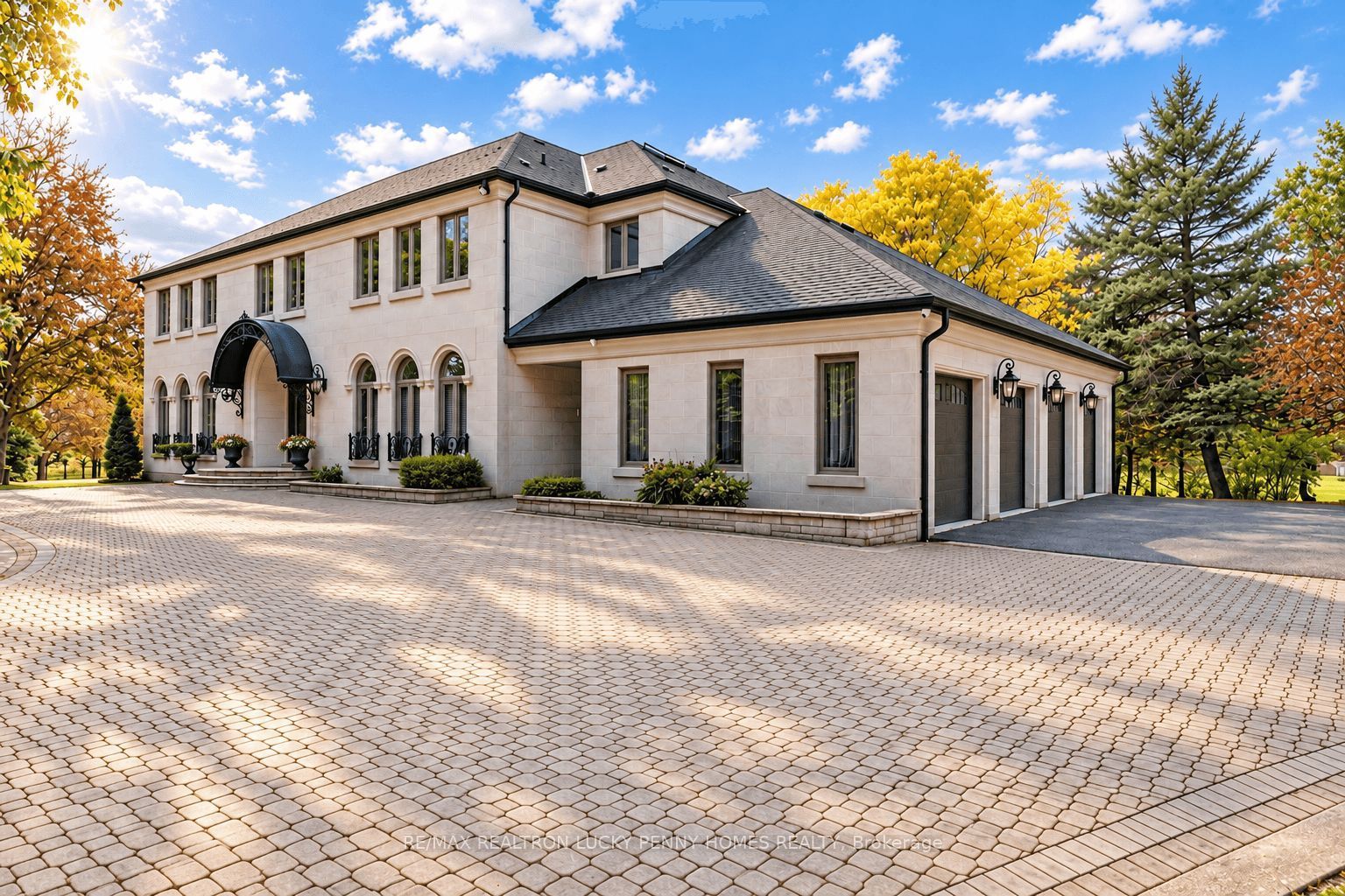6 Devon Court