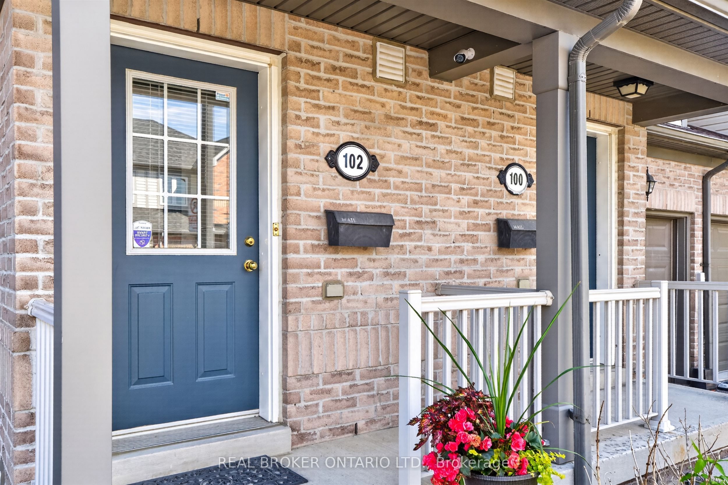 86 Joymar Drive 102