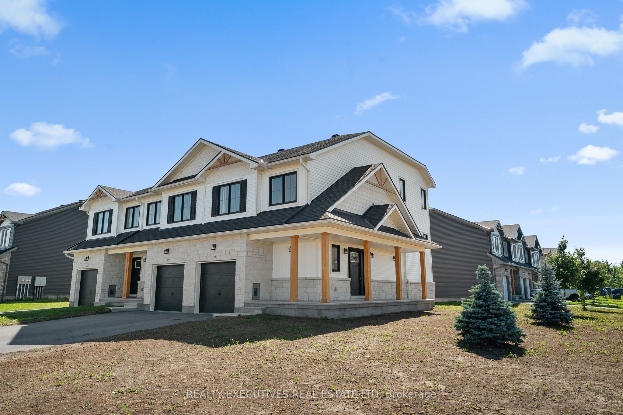 31 Whitcomb Crescent