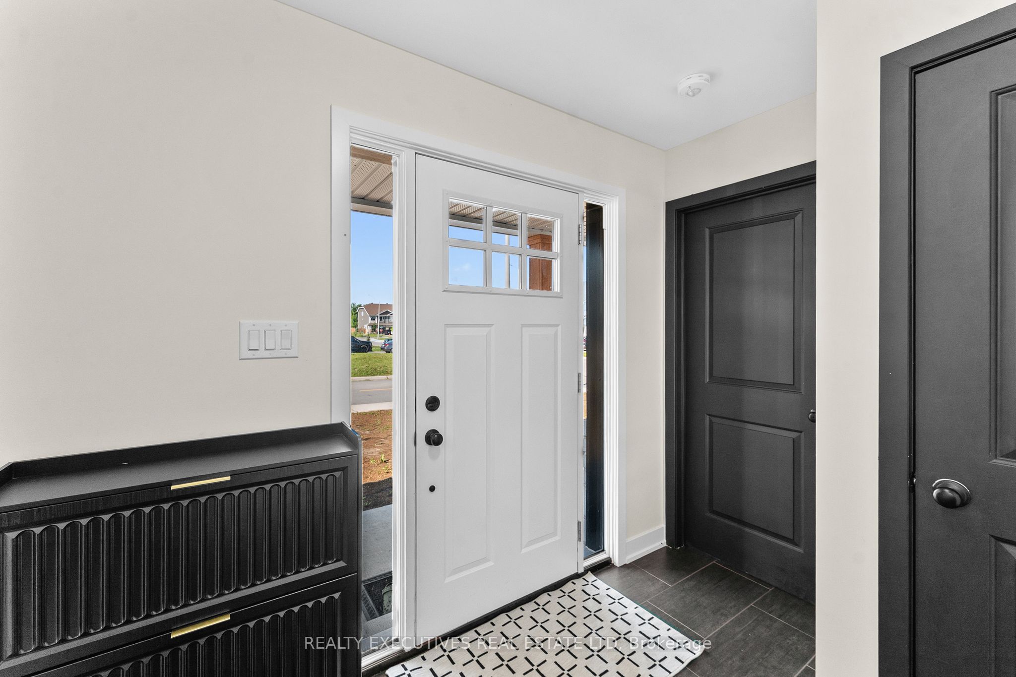 31 Whitcomb Crescent
