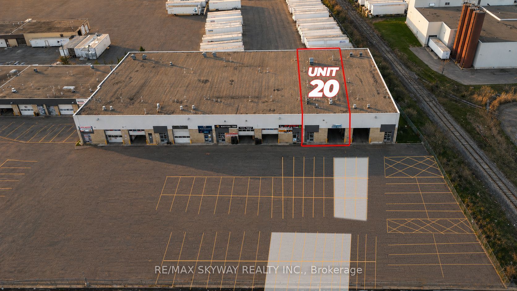 2070 Steeles Avenue E 20