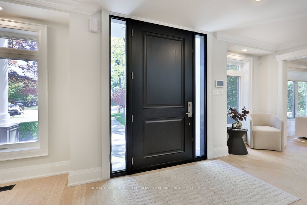 1638 Ruscombe Close