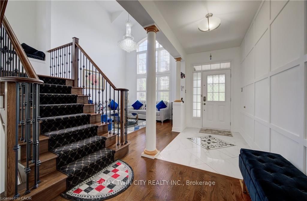 356 ROBERT FERRIE Drive
