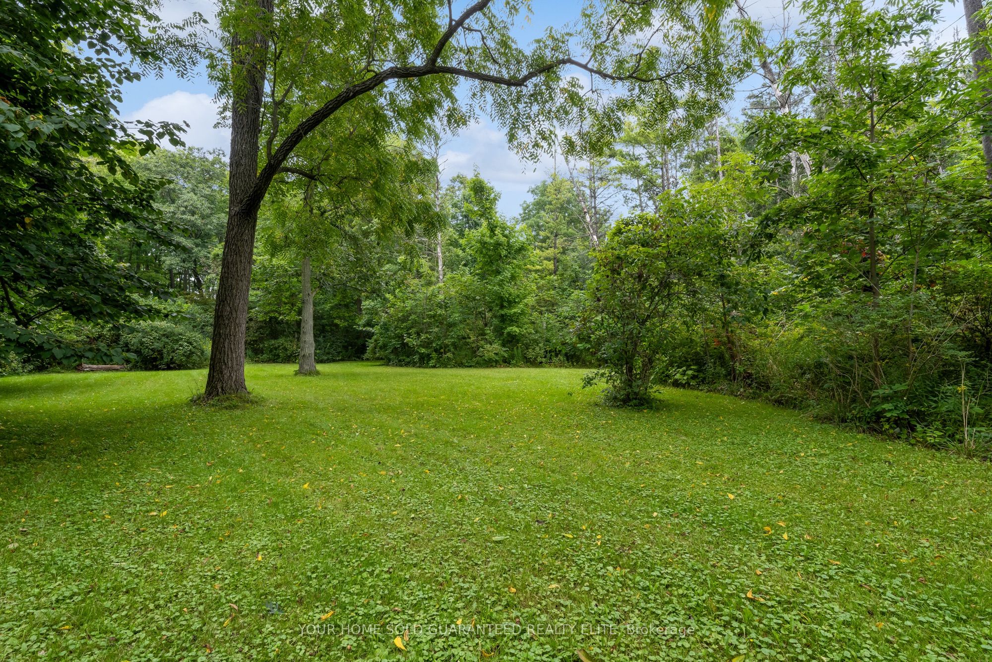 155 Ridge Road E