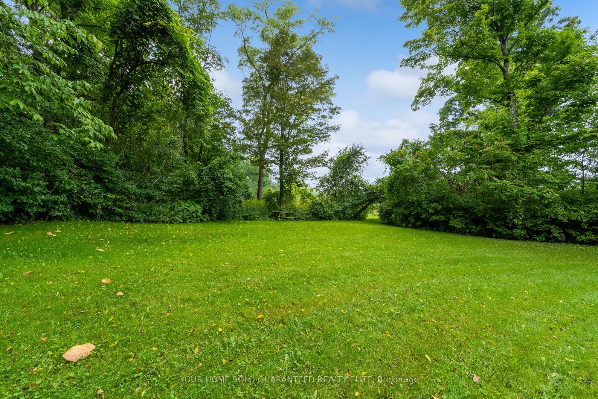 155 Ridge Road E