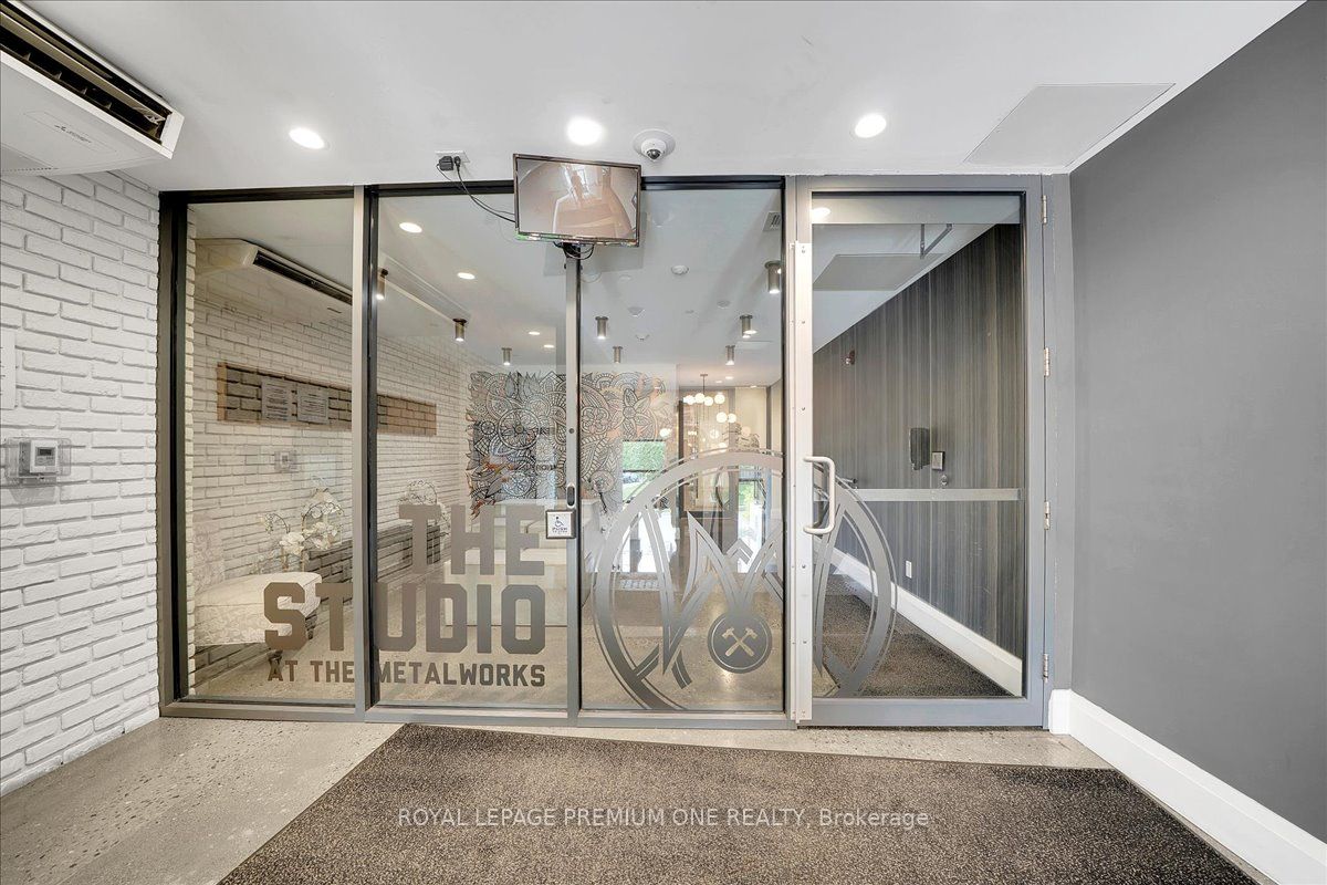 63 Arthur Street S 611