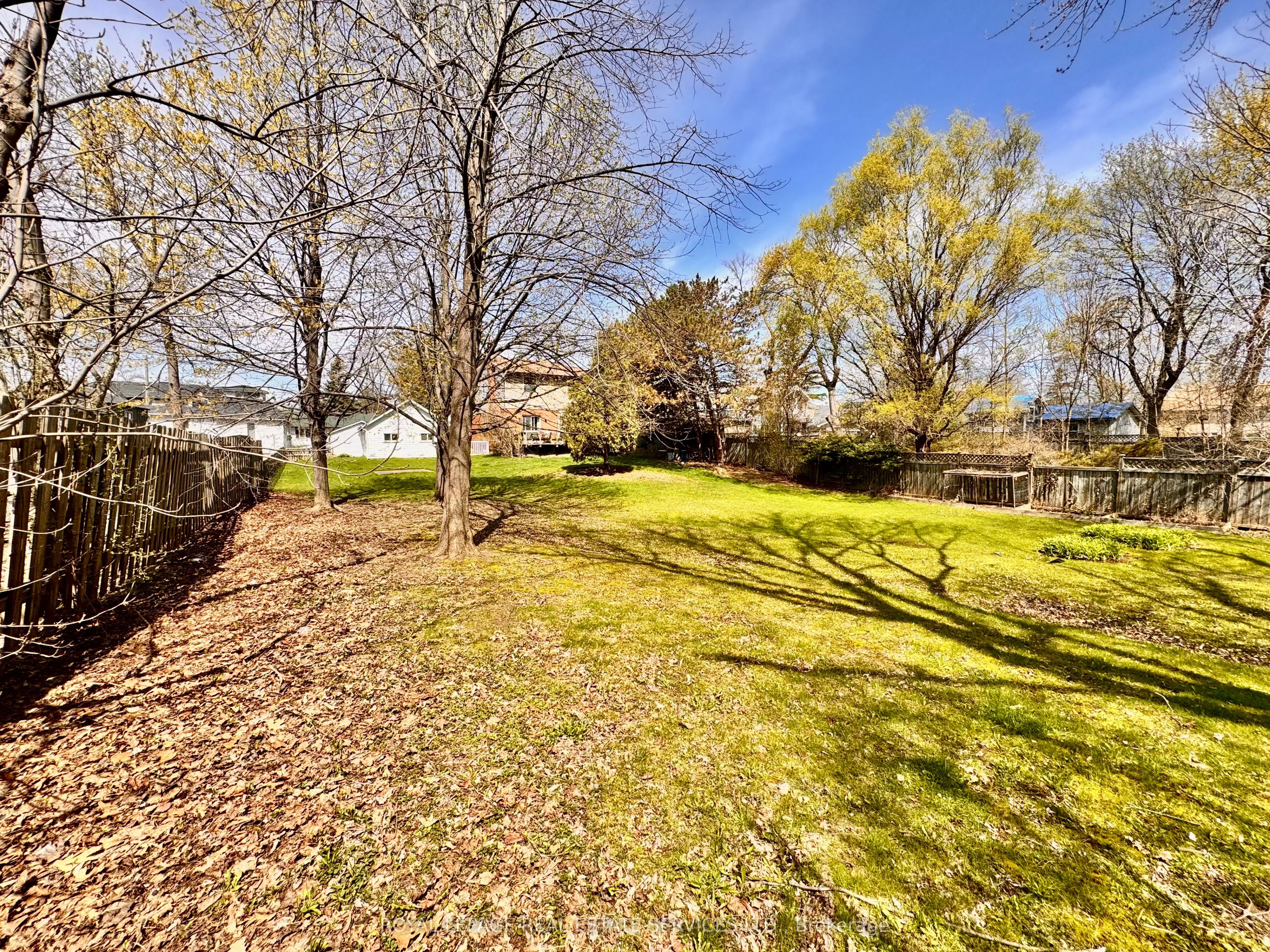 2386 Sovereign Street