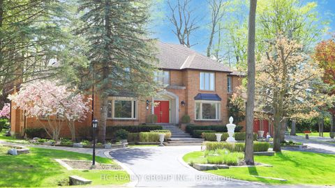 2 Glenridge Drive Markham ON L6C 1A1