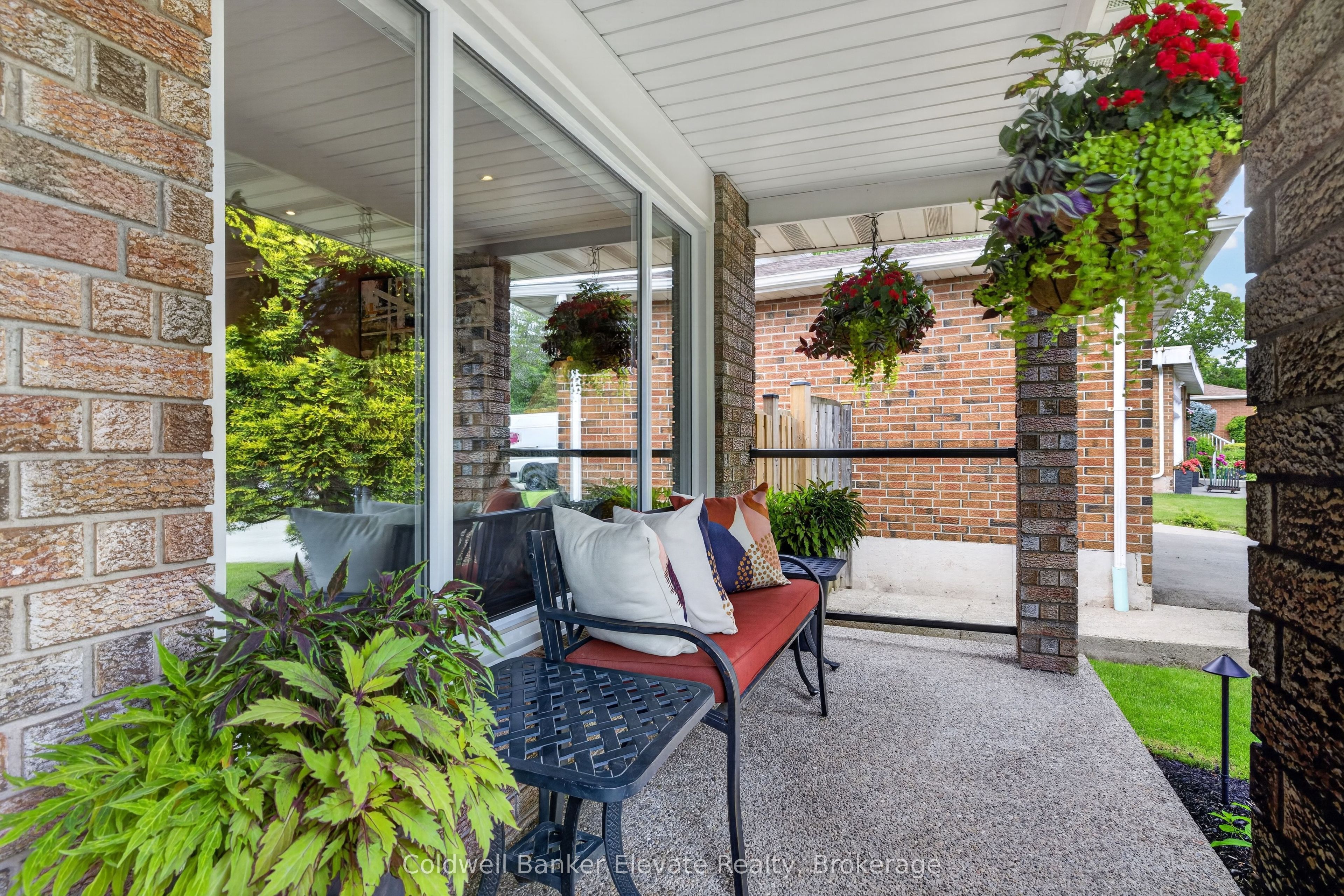 1432 Livingston Road