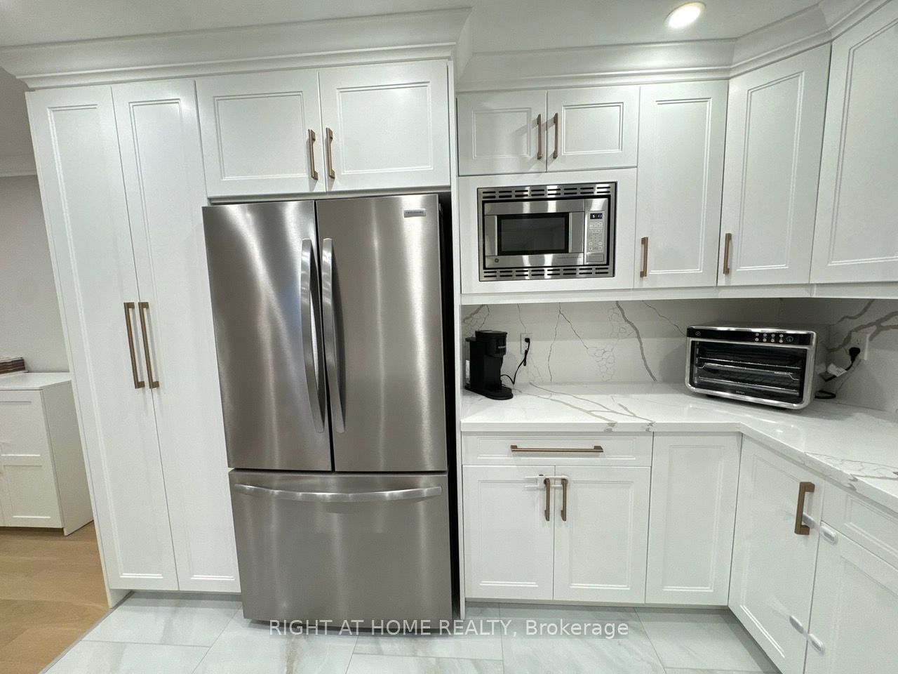 716 The West Mall N/A 1507