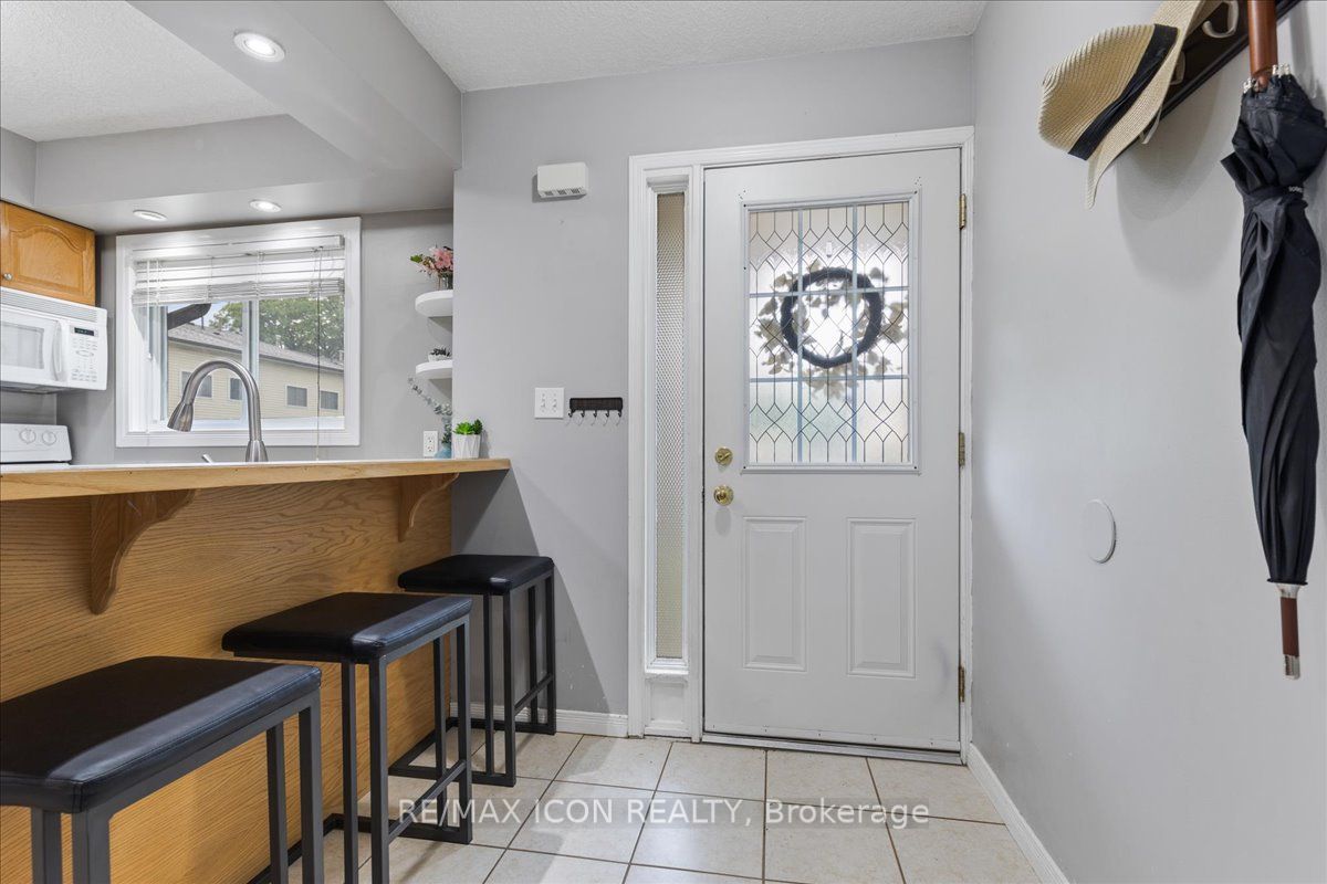 211 Veronica Drive 26