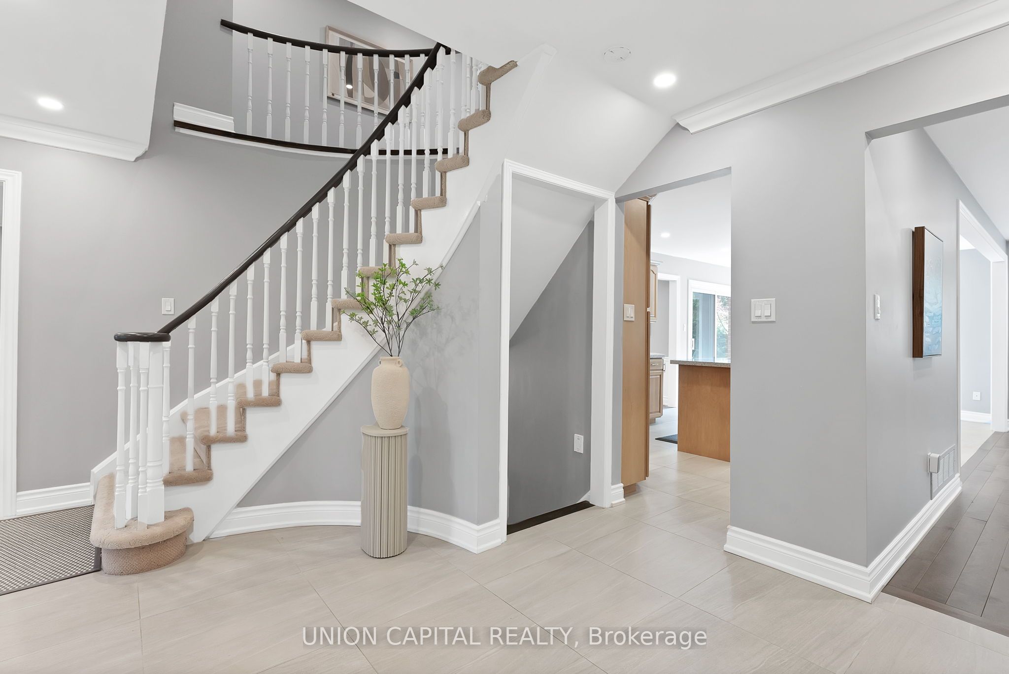 35 Mccarty Crescent