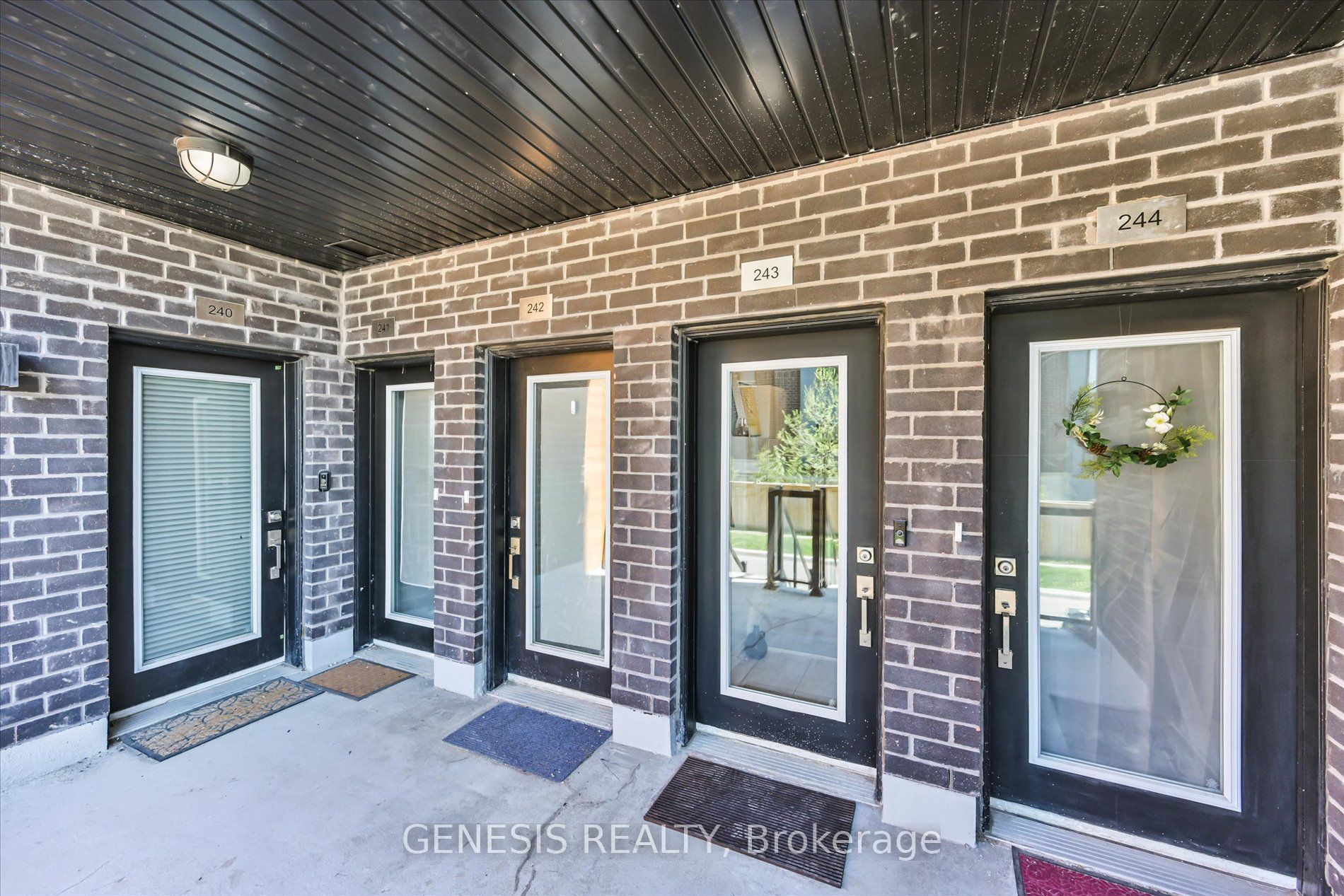 1145 Journeyman Lane E 243