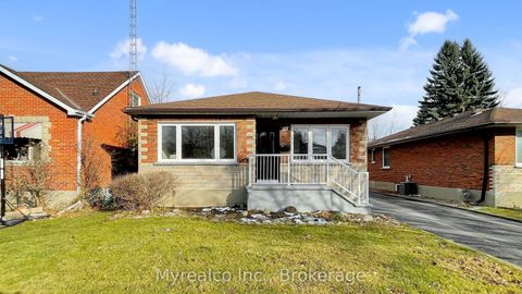 351 Lasalle Avenue Oshawa ON L1H 5Y8