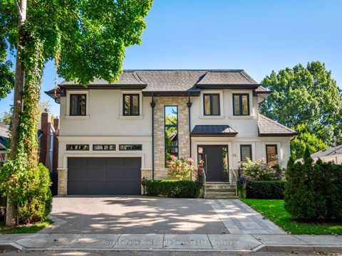 36 Anderson Street Oakville ON L6K 1A5