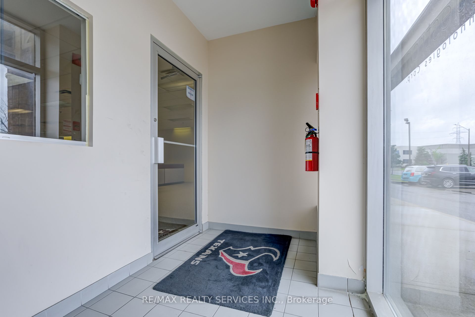 6660 Kennedy Road #13