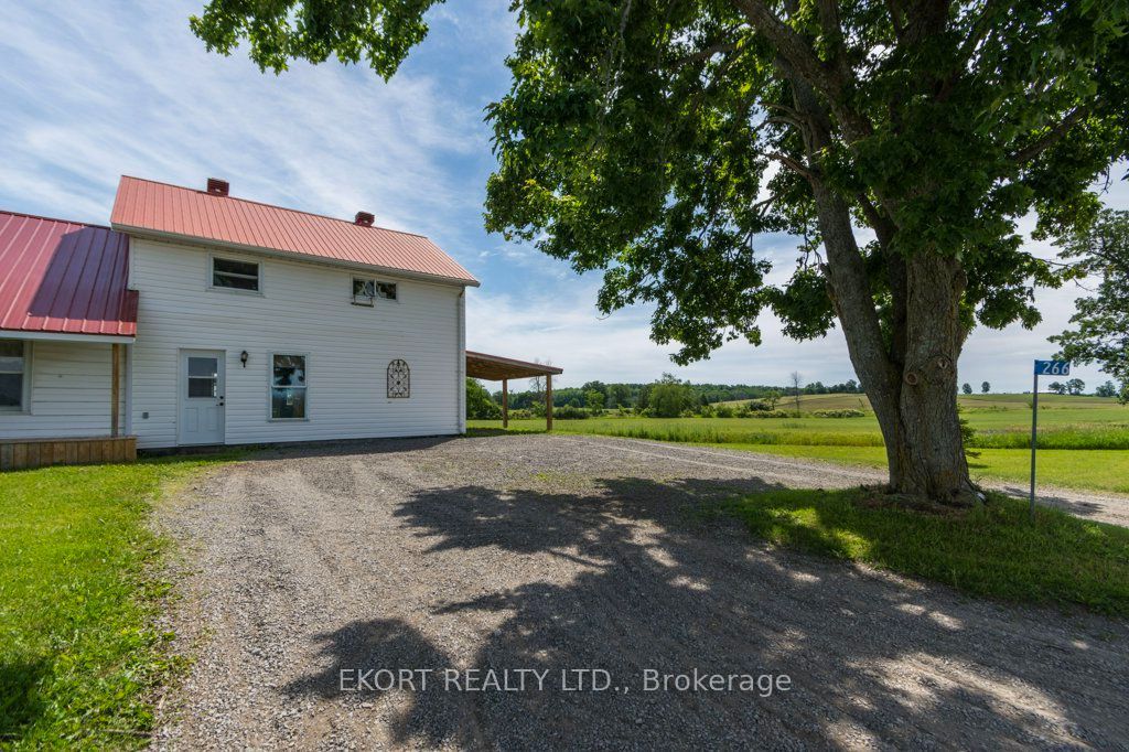 272 Coutts Road