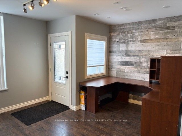 220 Industrial Parkway S unit #27