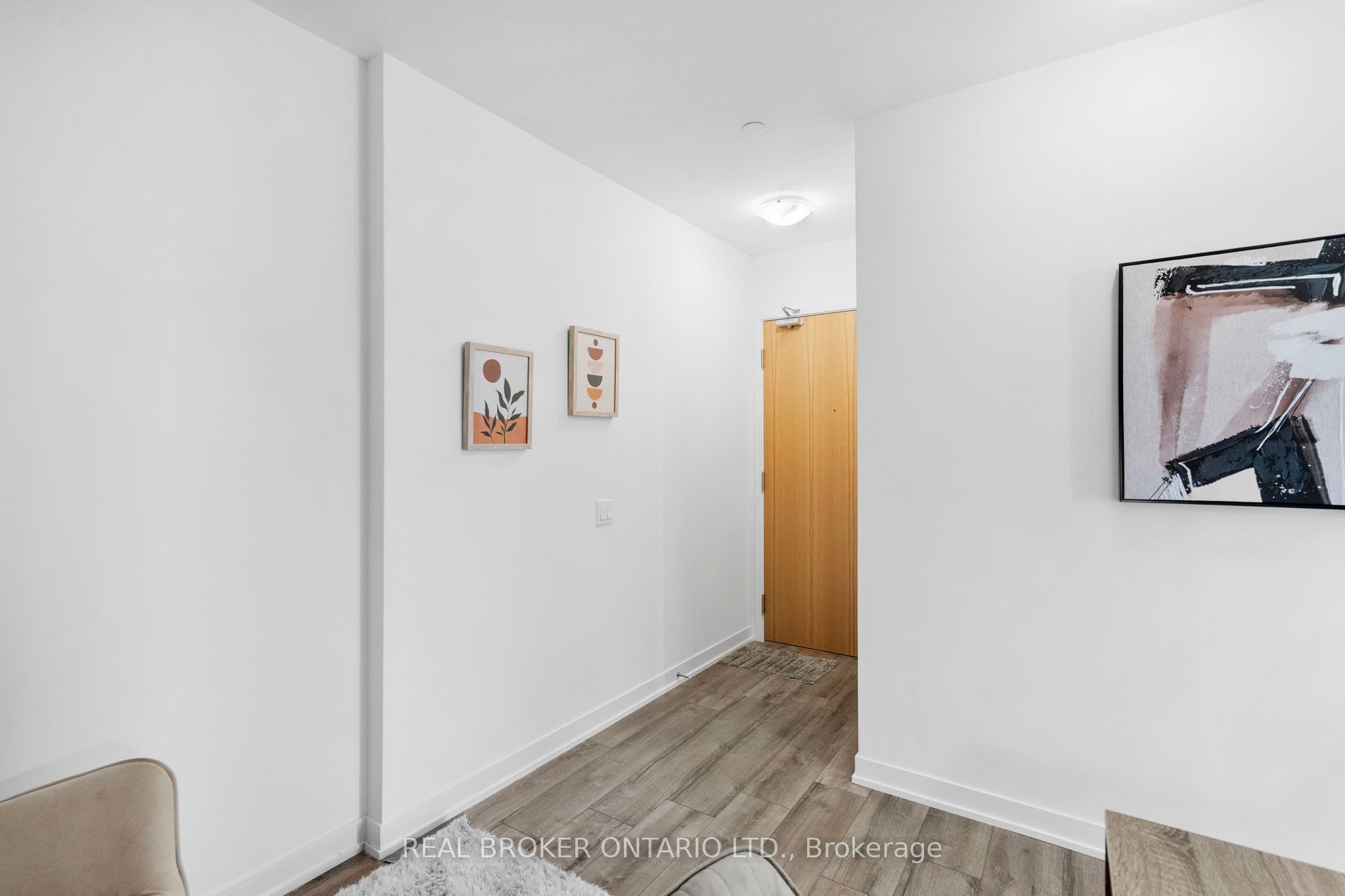 1787 St Clair Avenue W 920