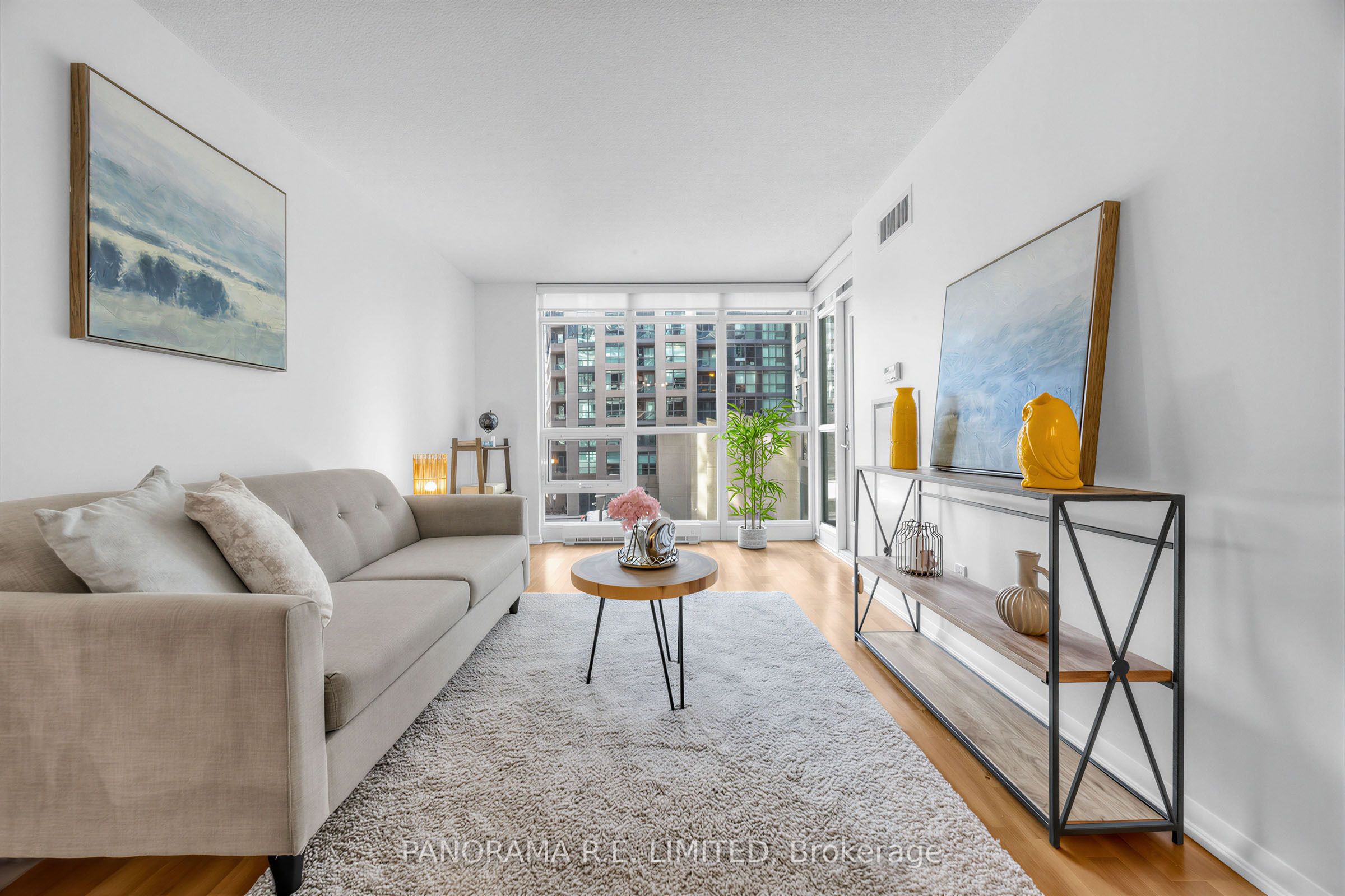 231 Fort York Boulevard 306