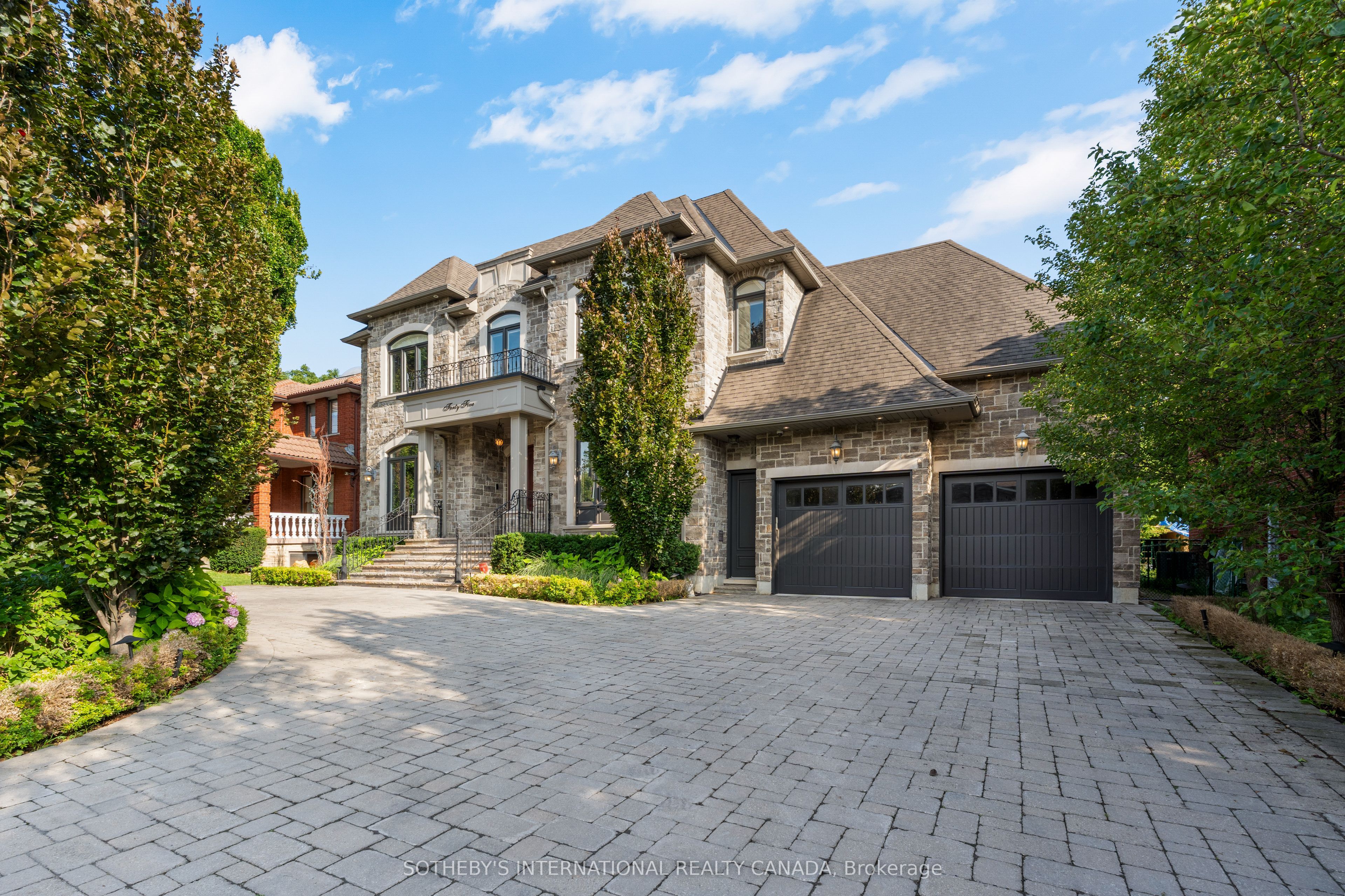 45 Crestwood Road