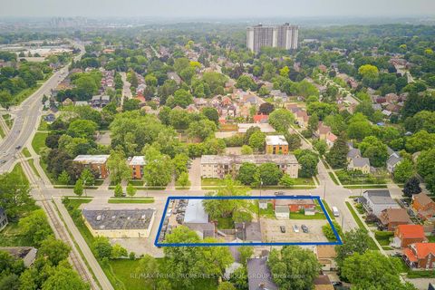 155 Ahrens Street W Kitchener ON N2H 4C6