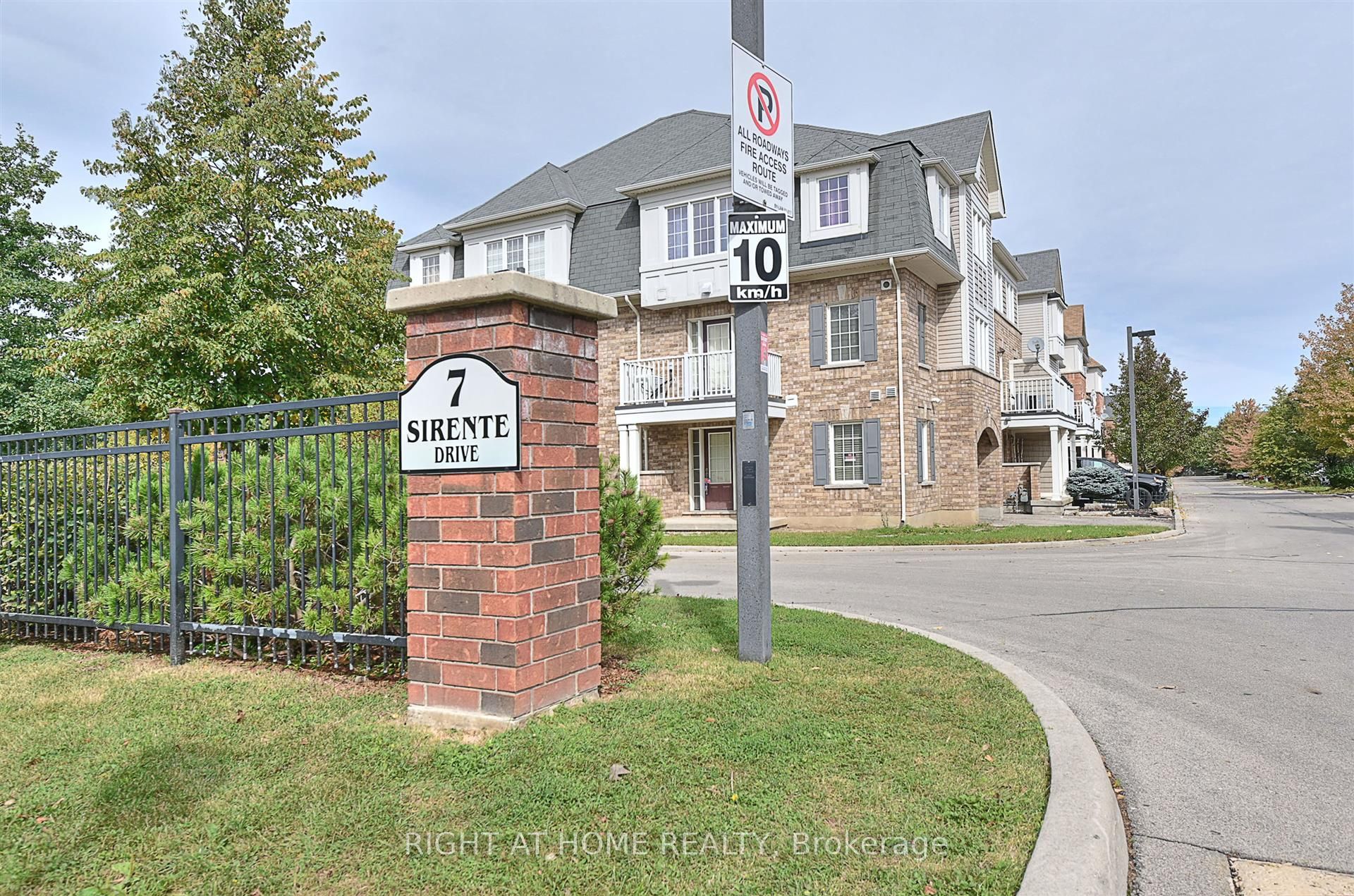 7 Sirente Drive 34
