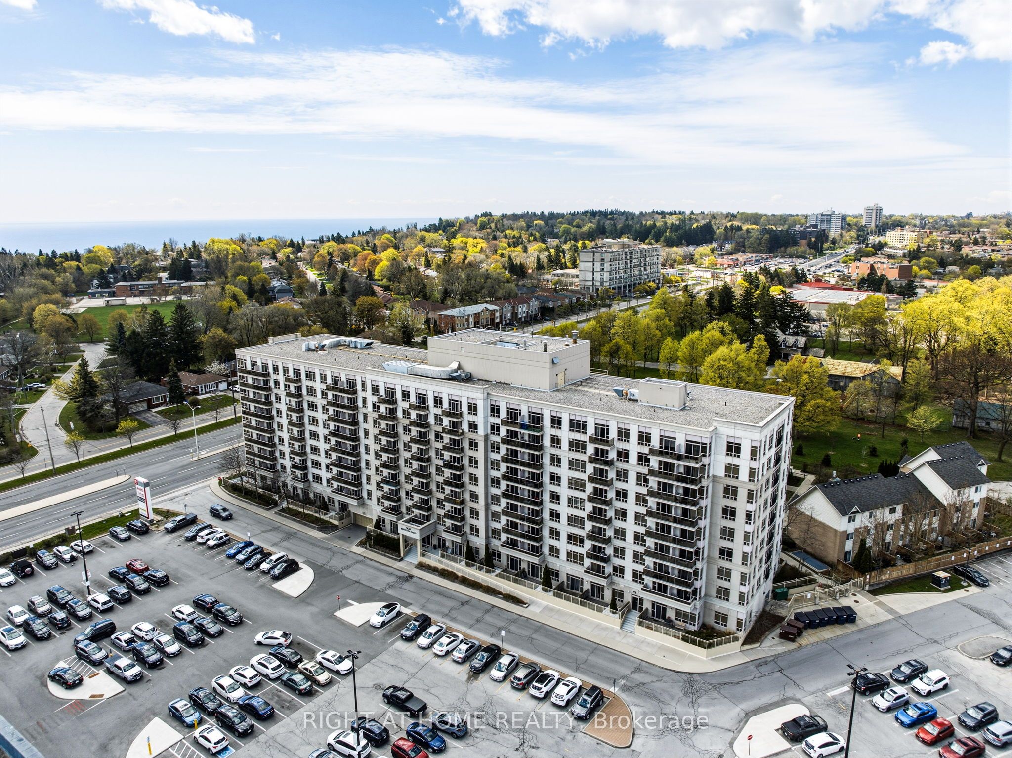 3650 Kingston Road PH01