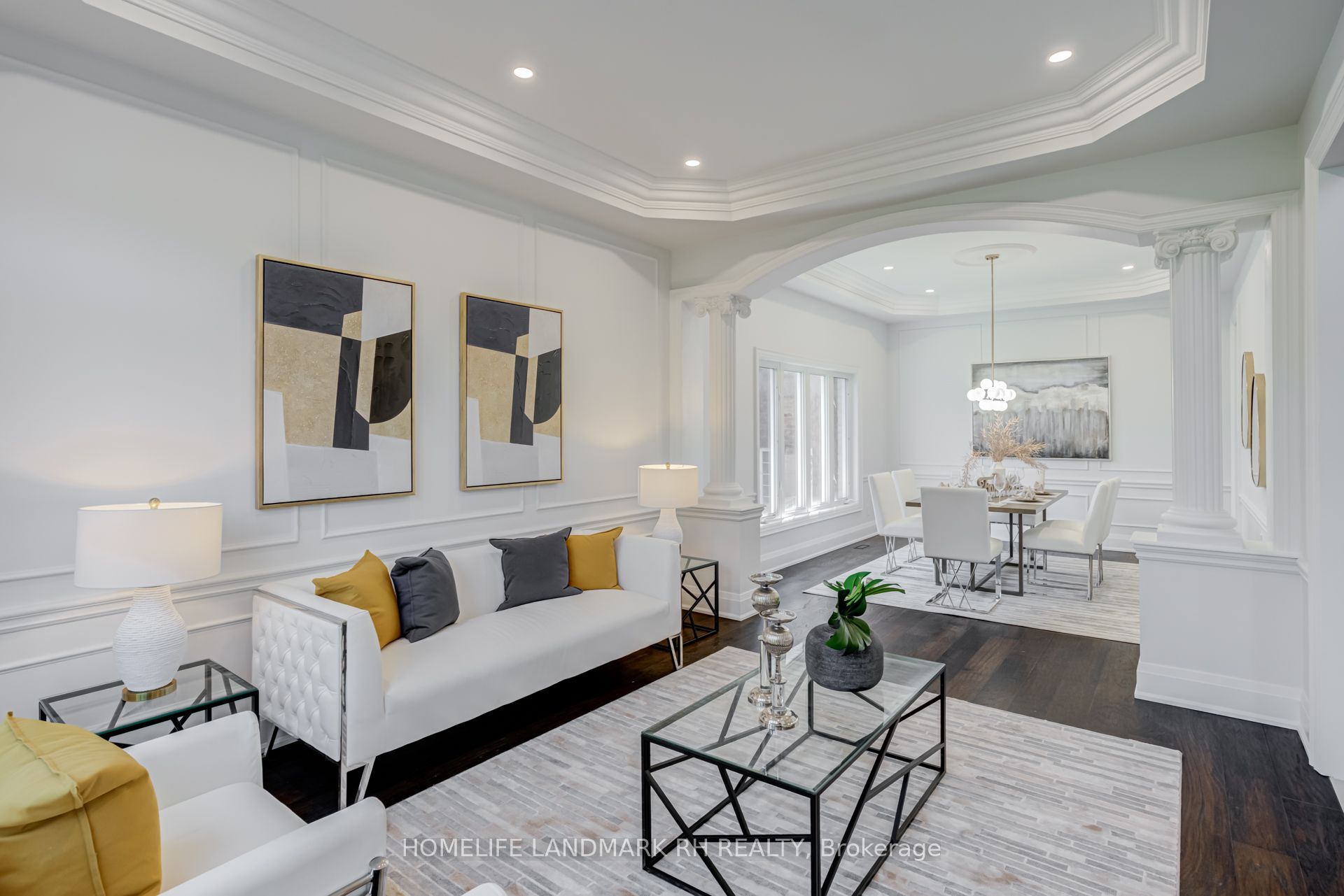 385 Kennedy Street W