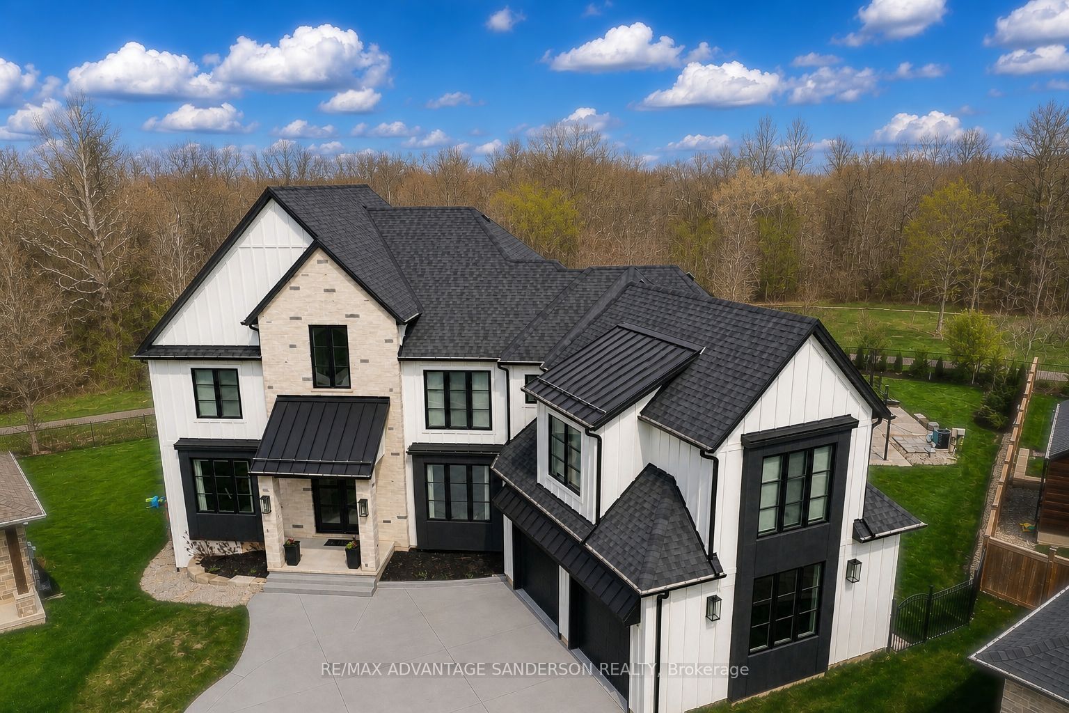 1625 Warbler Woods Walk