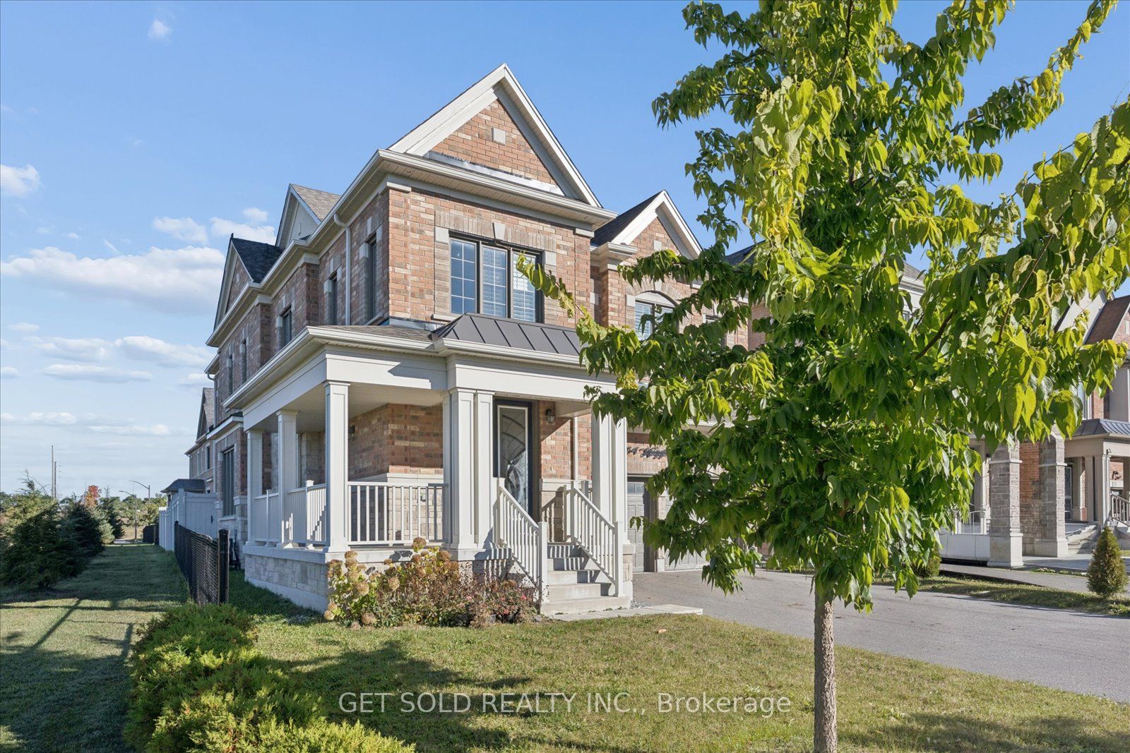 34 Huggins Drive