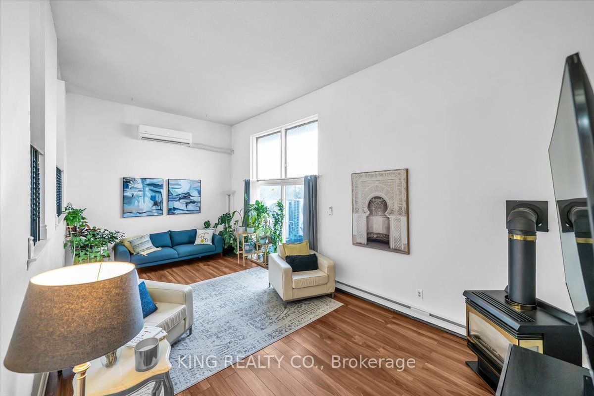 1415 Fieldlight Boulevard 17