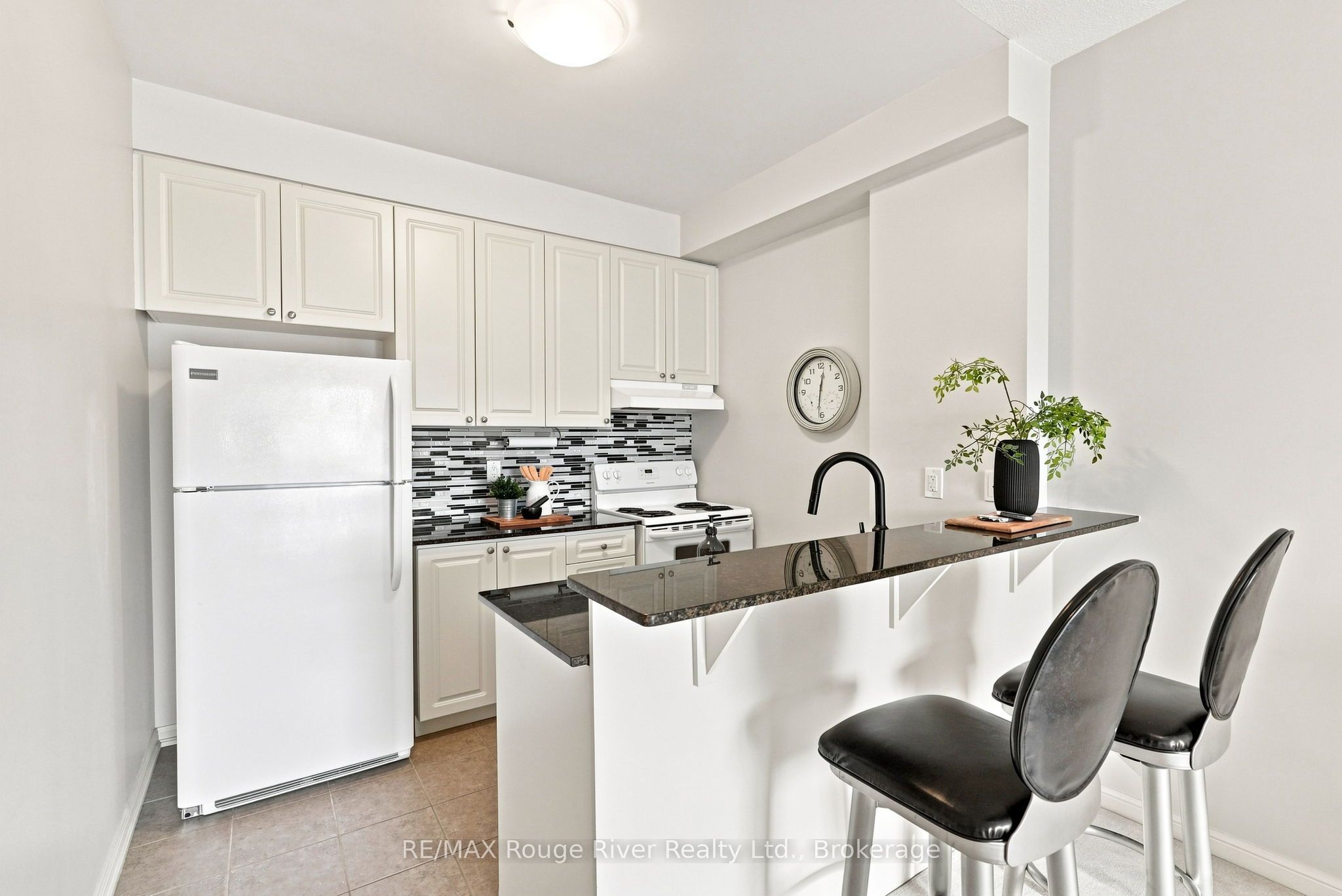 1 Sidney Lane 311