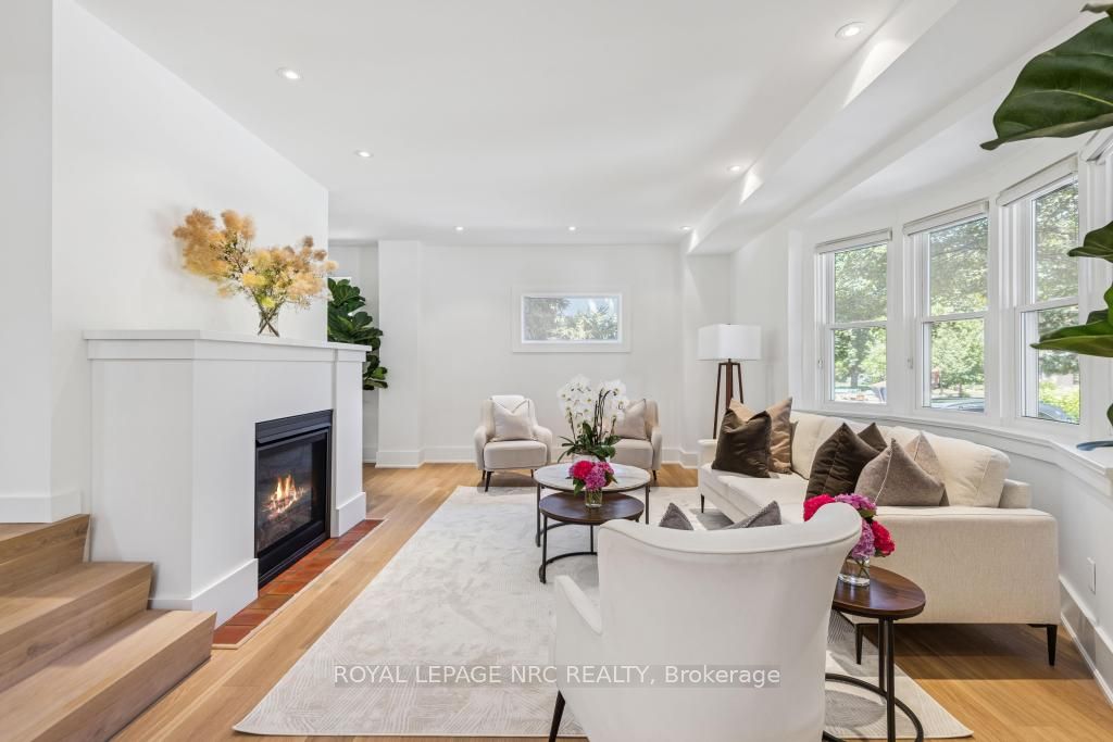 38 Hillcrest Avenue