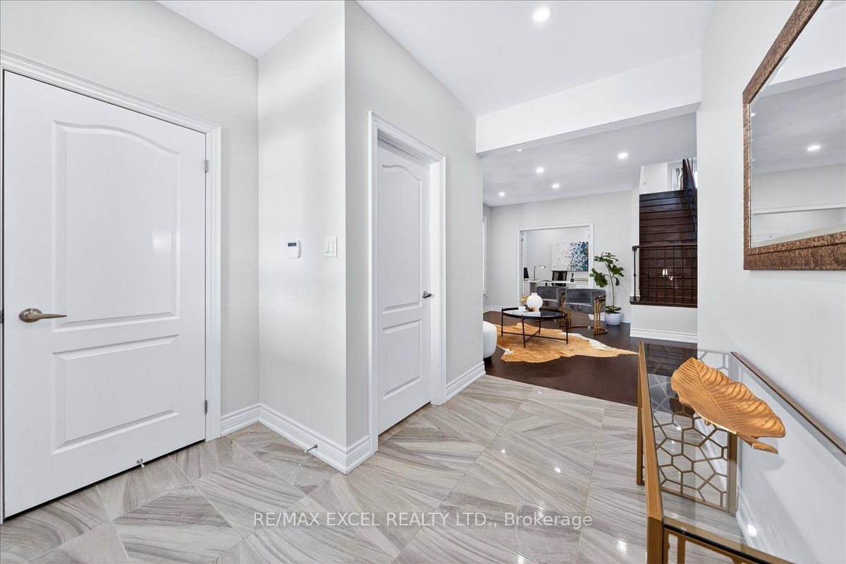 10 Deer Pass Road