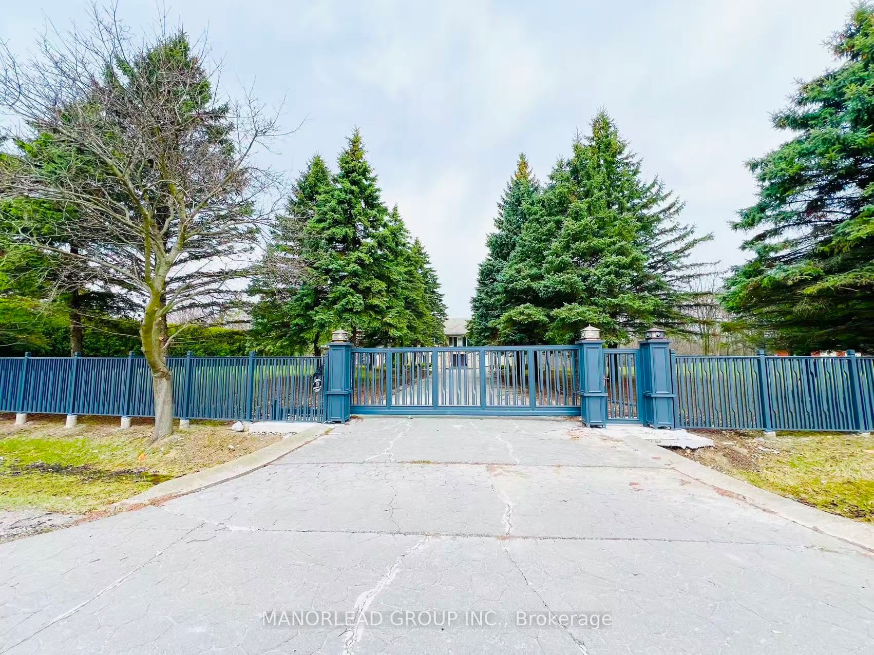 270 Greenbrooke Drive