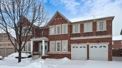 8 Westacott Avenue Ajax ON L1T 4H6