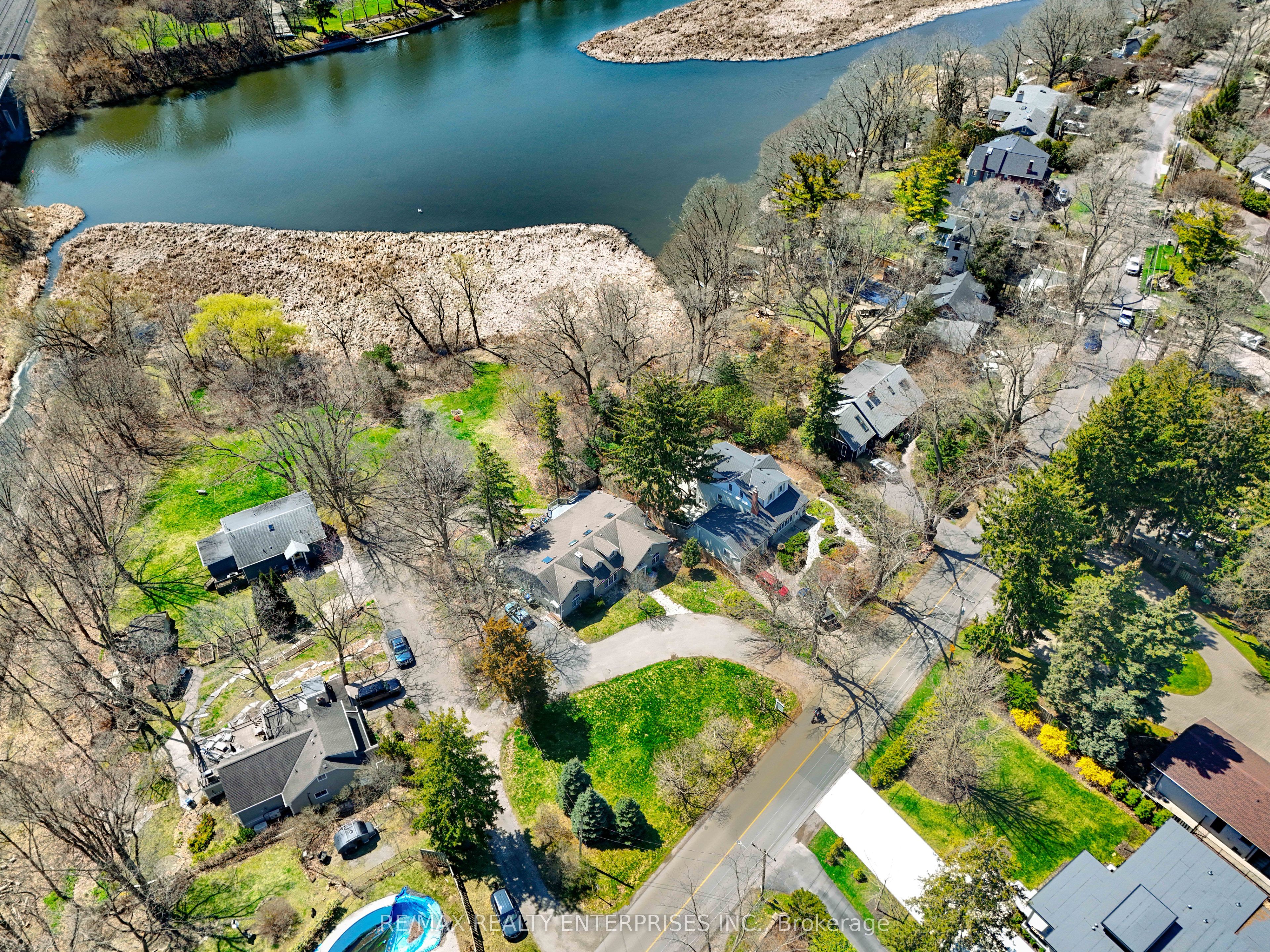1168 Stavebank Road