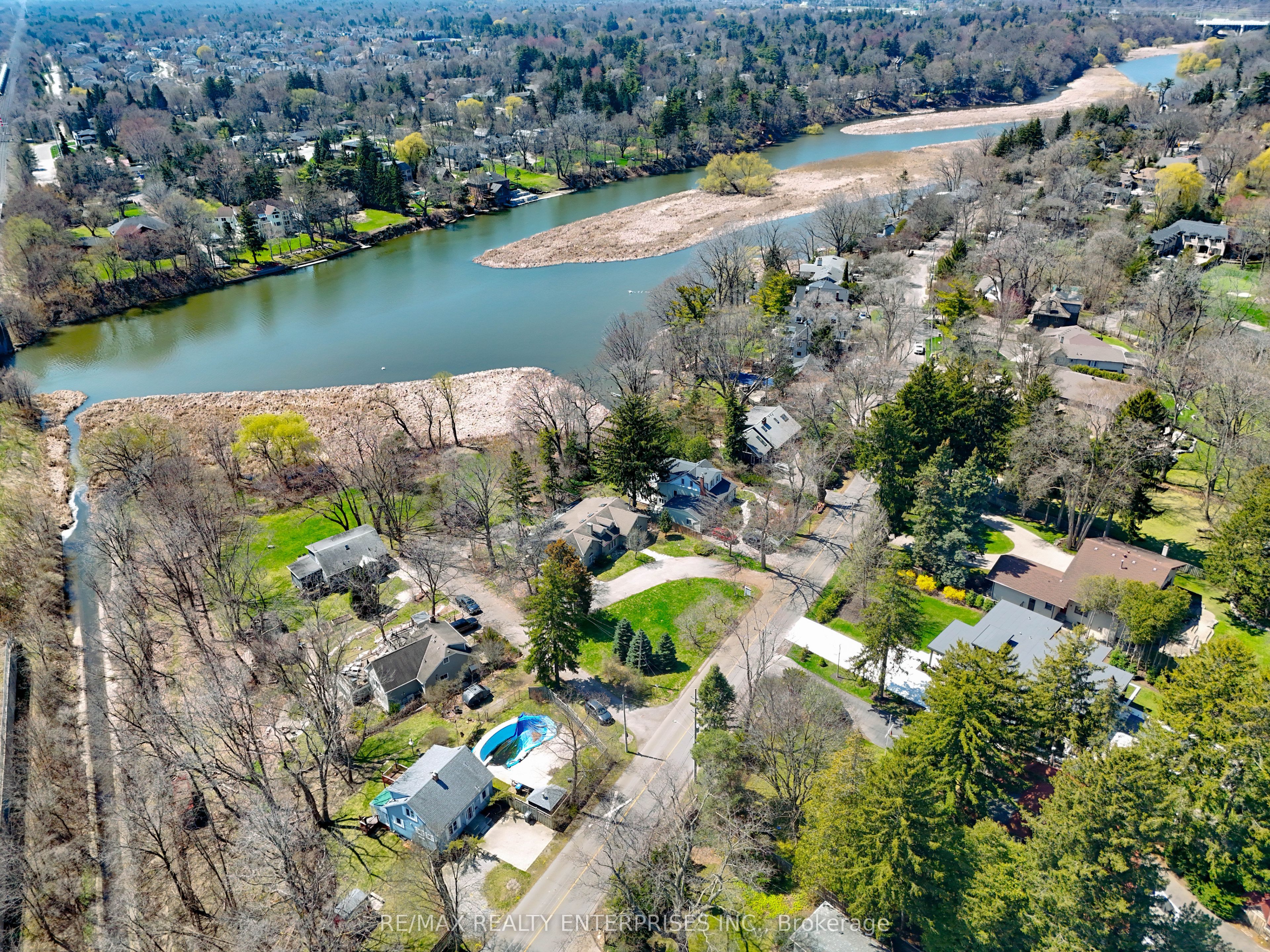1168 Stavebank Road