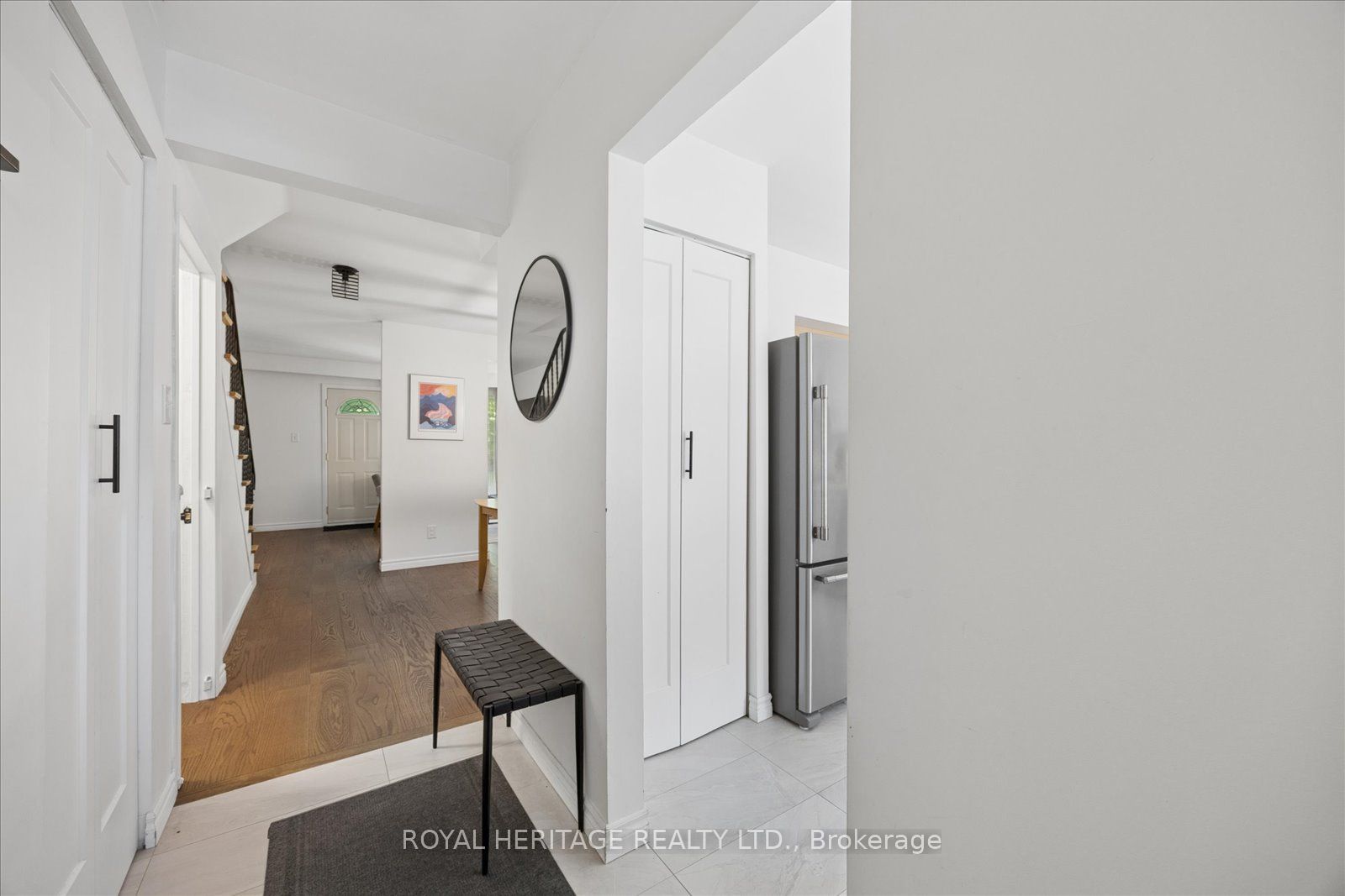 701 Burnhamthorpe Road 105