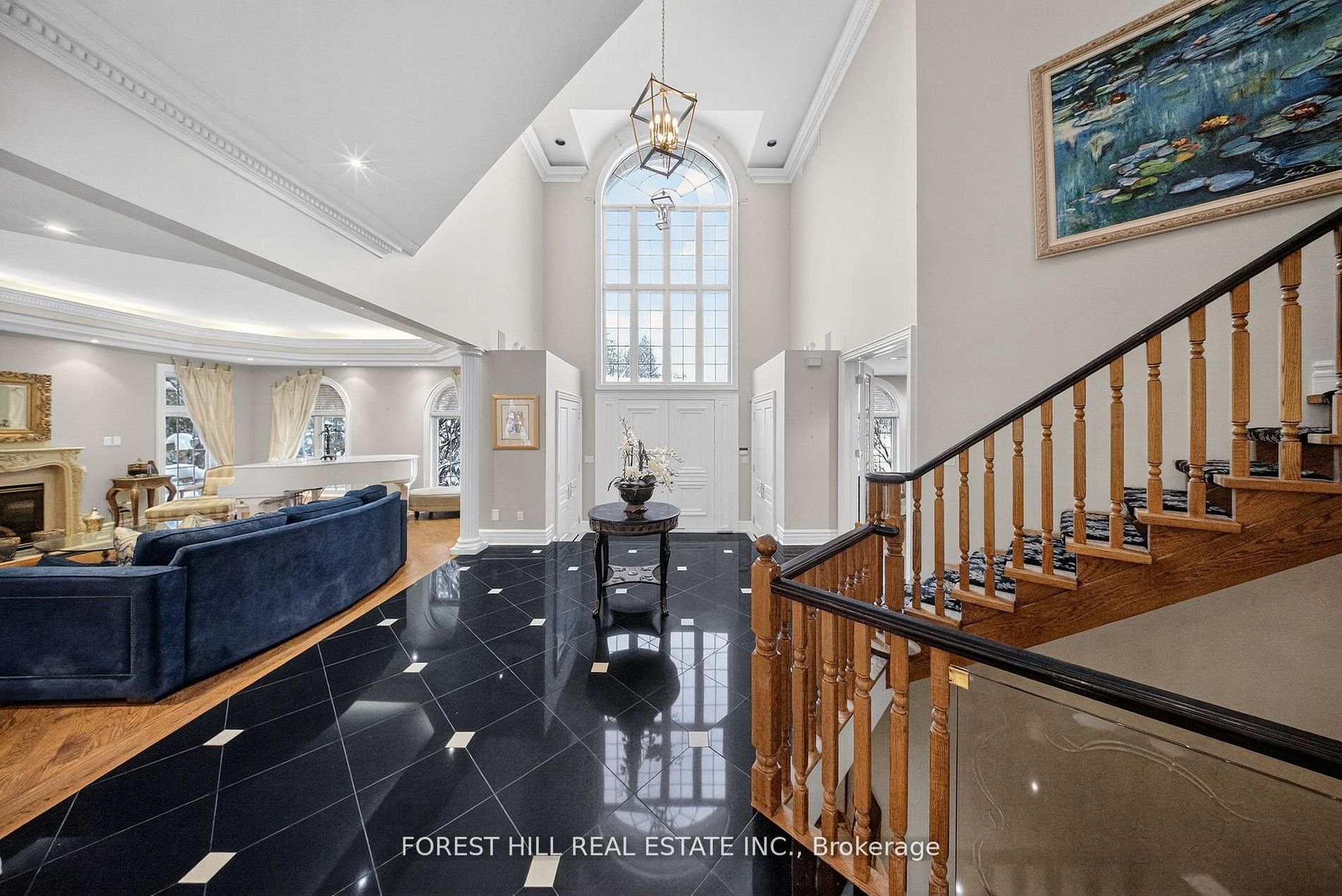 161 Renaissance Court