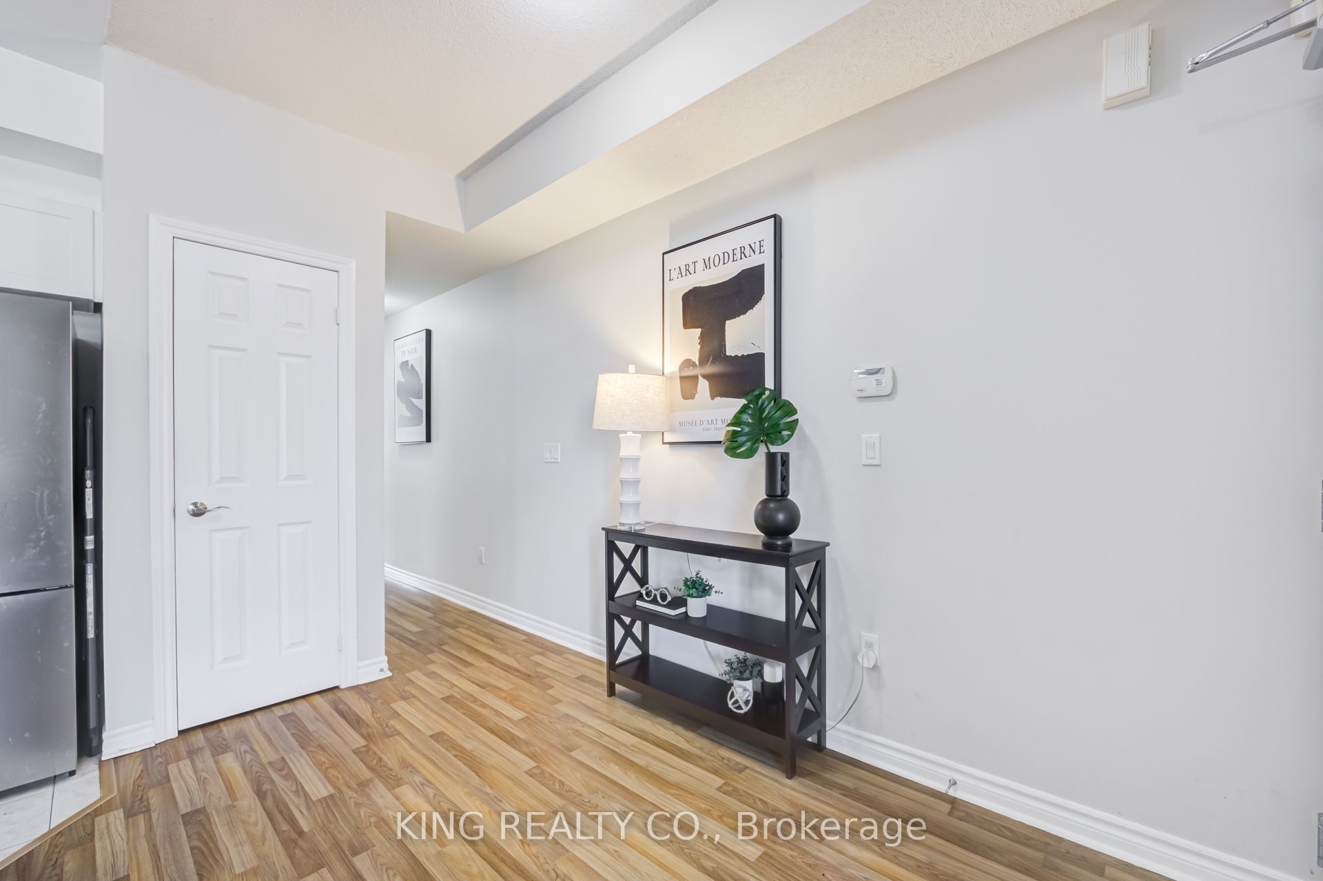 36 Gibson Avenue 27