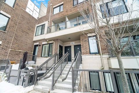 8 Drummond Street 402 Toronto W06 ON M8V 1Y8