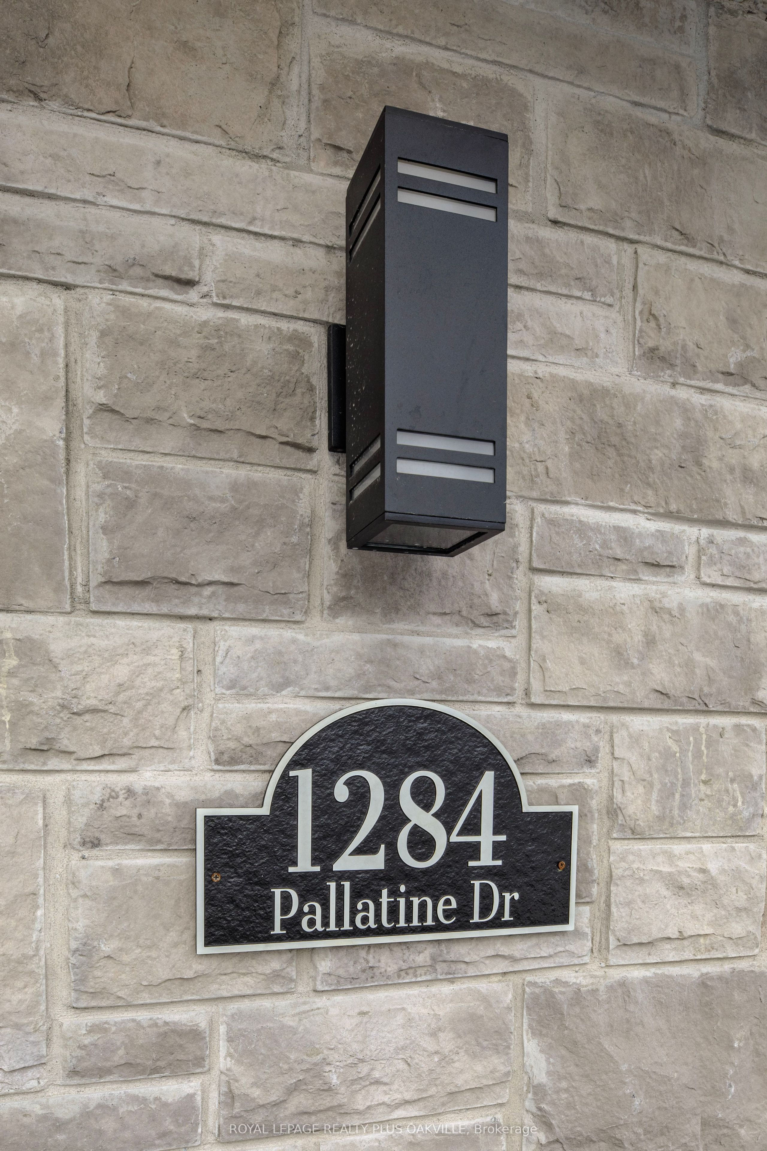 1284 Pallatine Drive