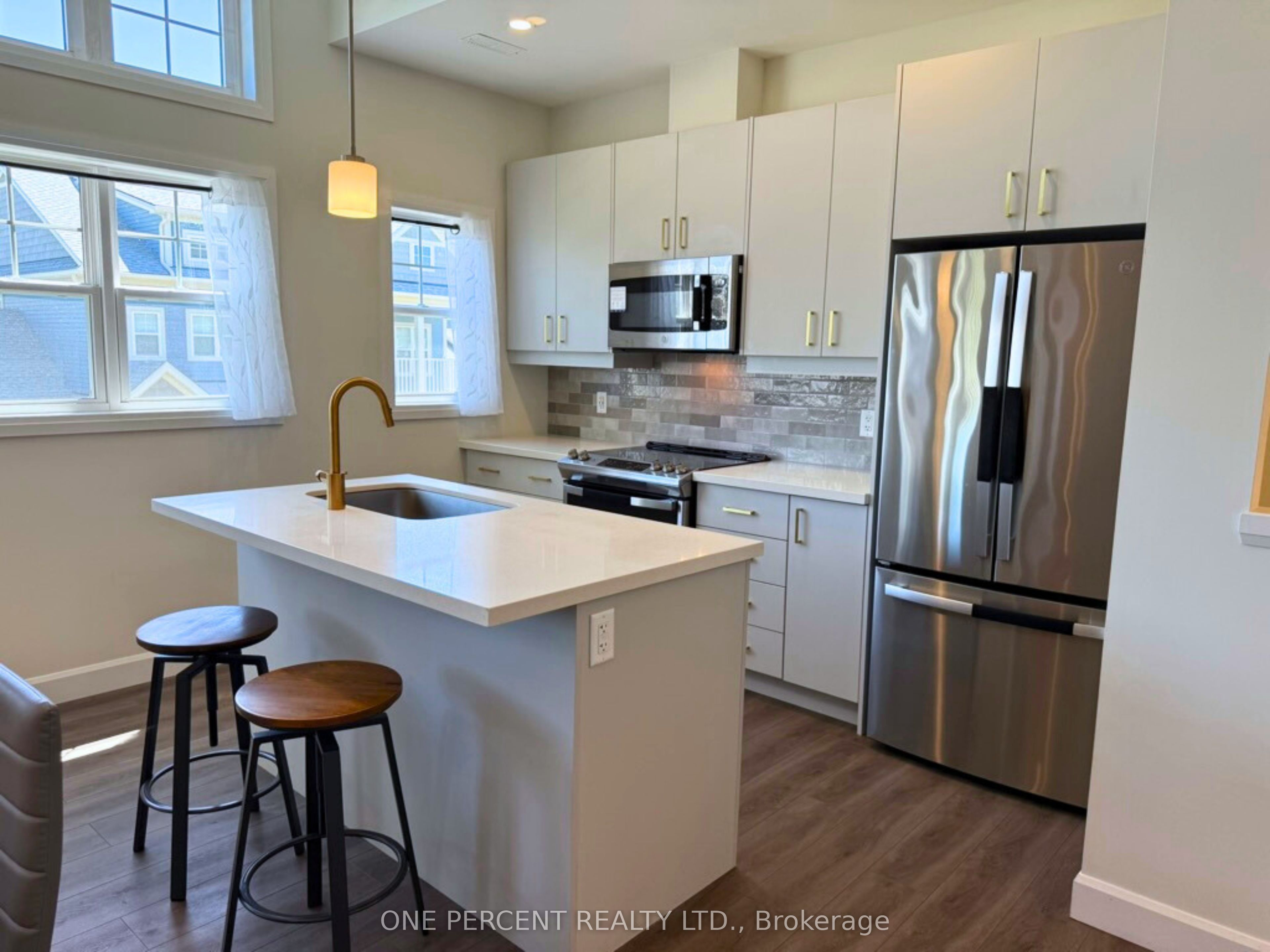 6 SHORES Lane 7