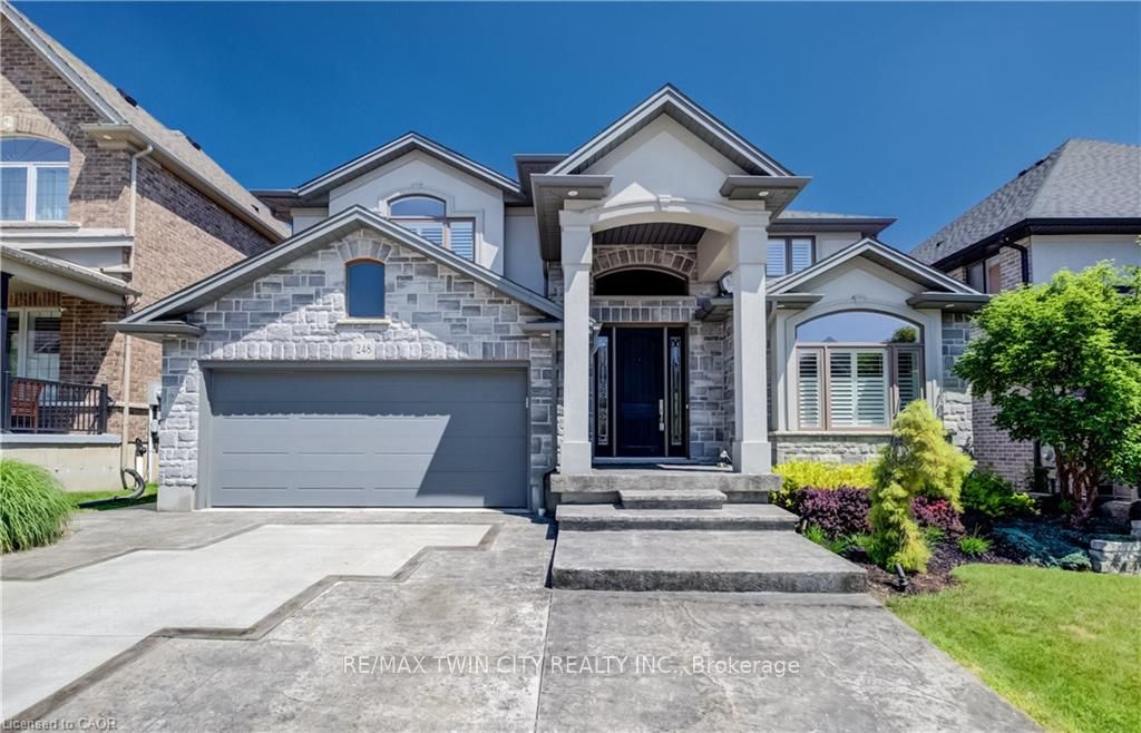248 EVENS POND Crescent
