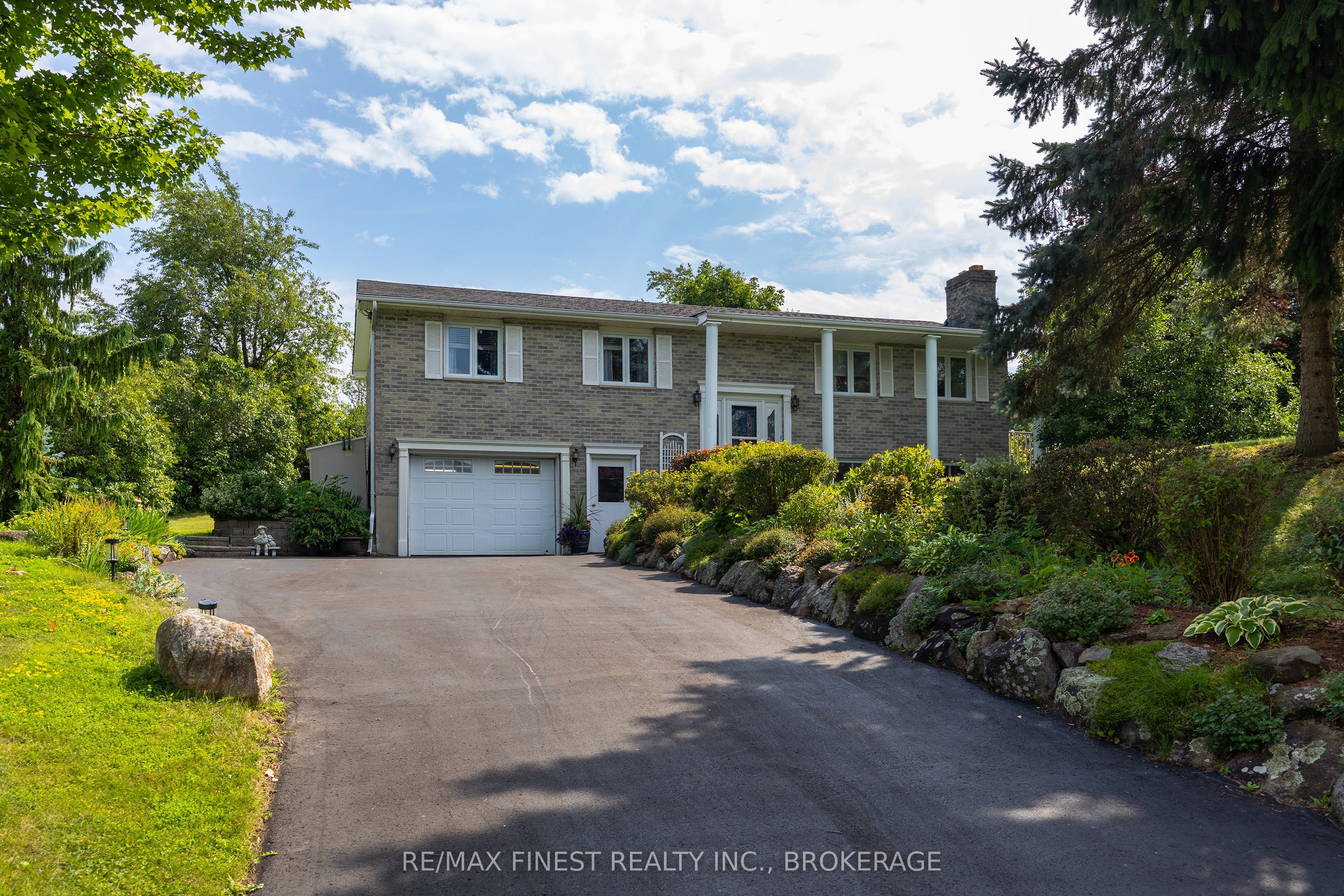 1881 Macalpine Road